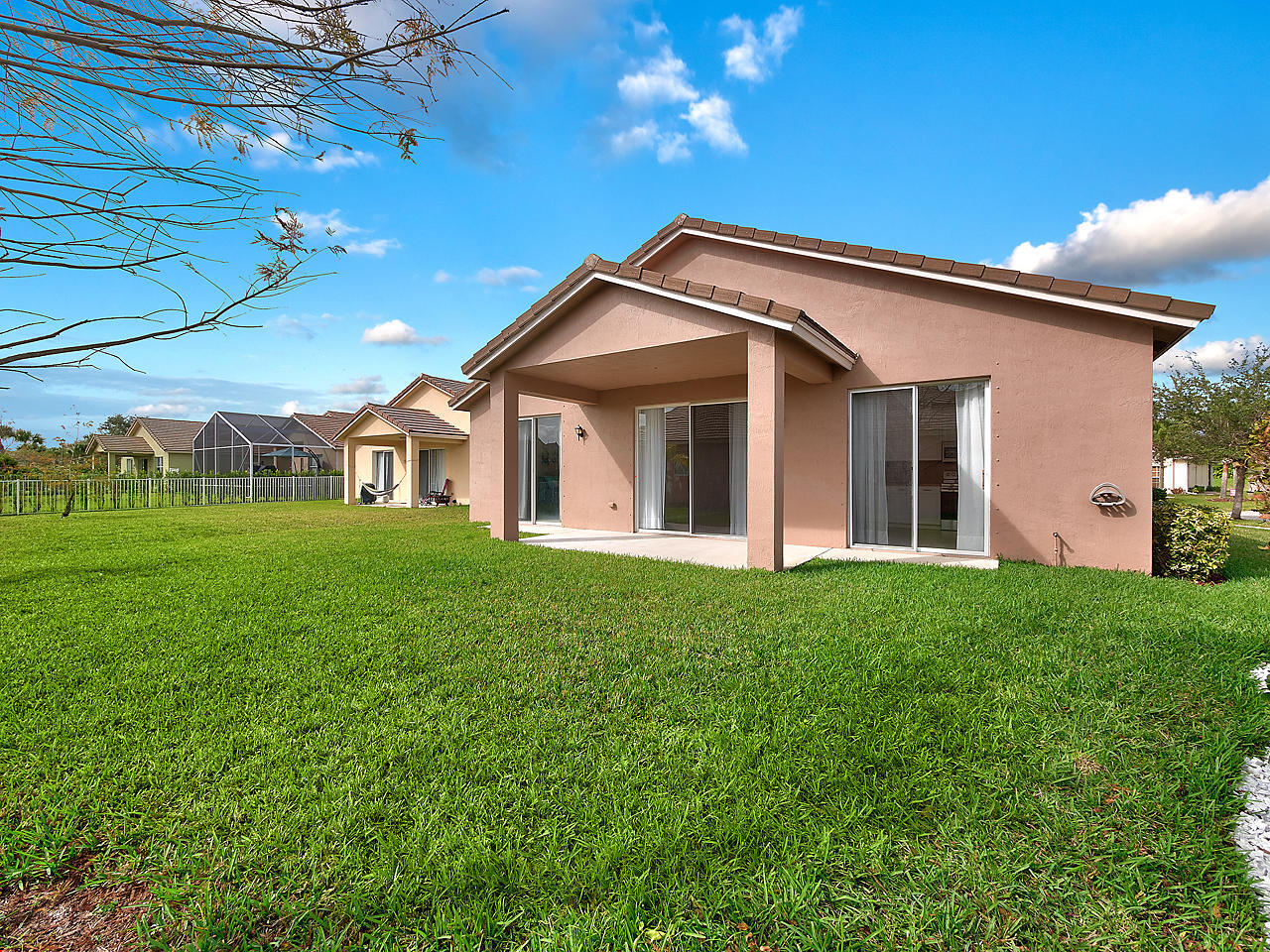 Heritage Oaks at Tradition - Residential Lease