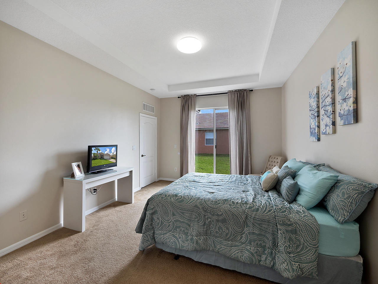 Heritage Oaks at Tradition - Residential Lease