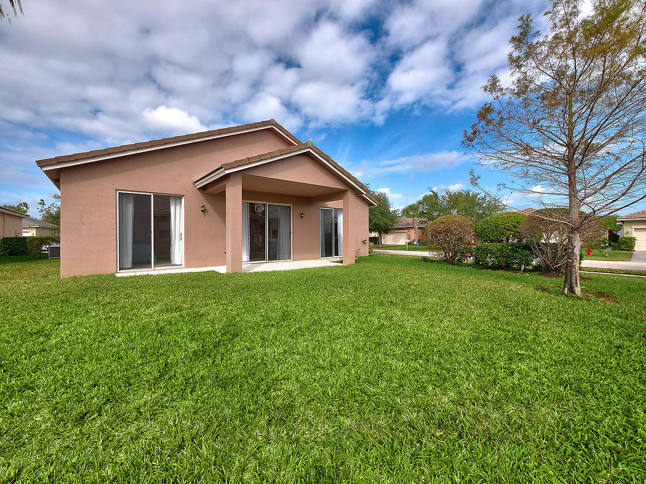 Heritage Oaks at Tradition - Residential Lease