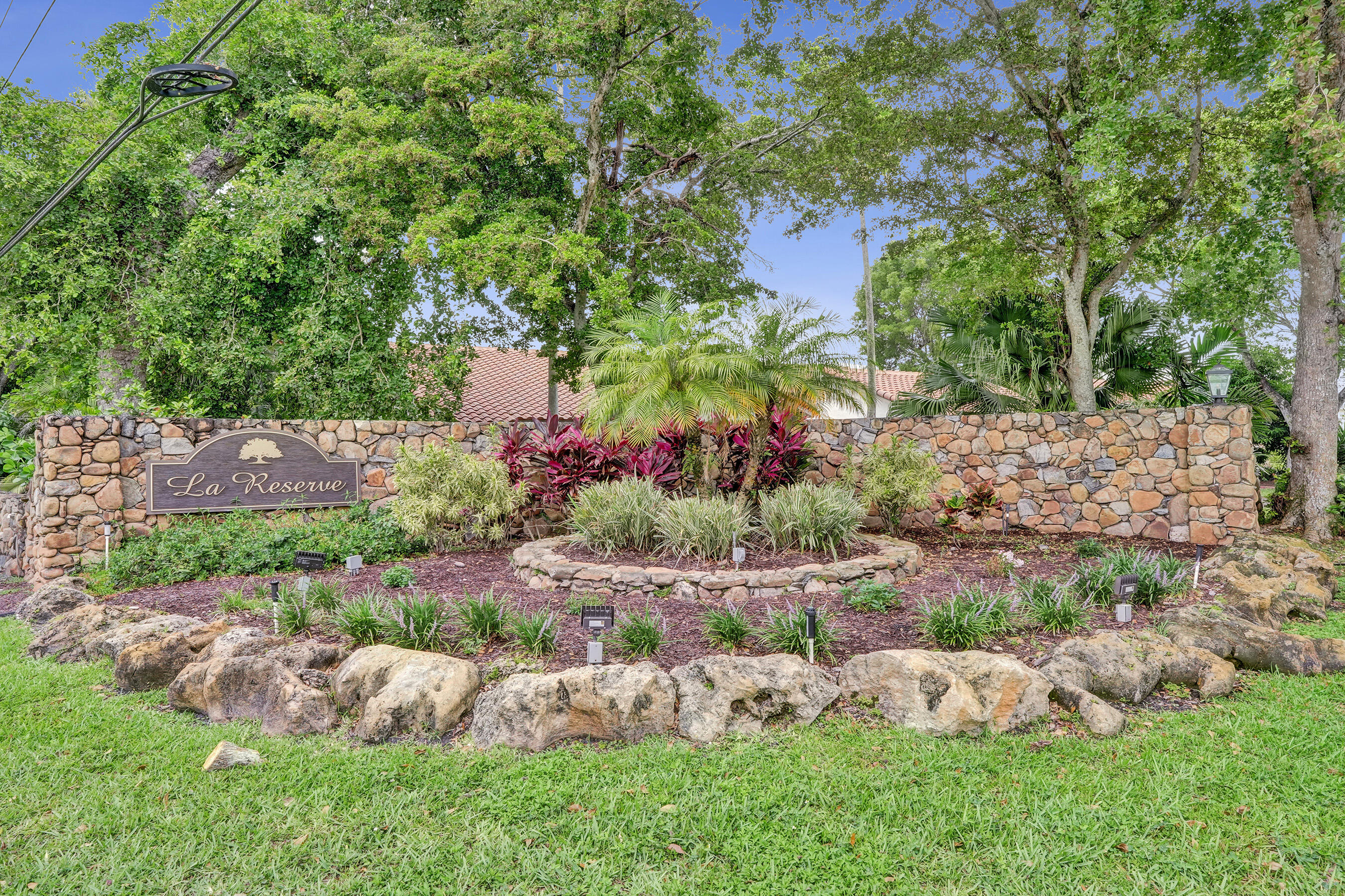 WOODMONT TRACT 70 - Residential