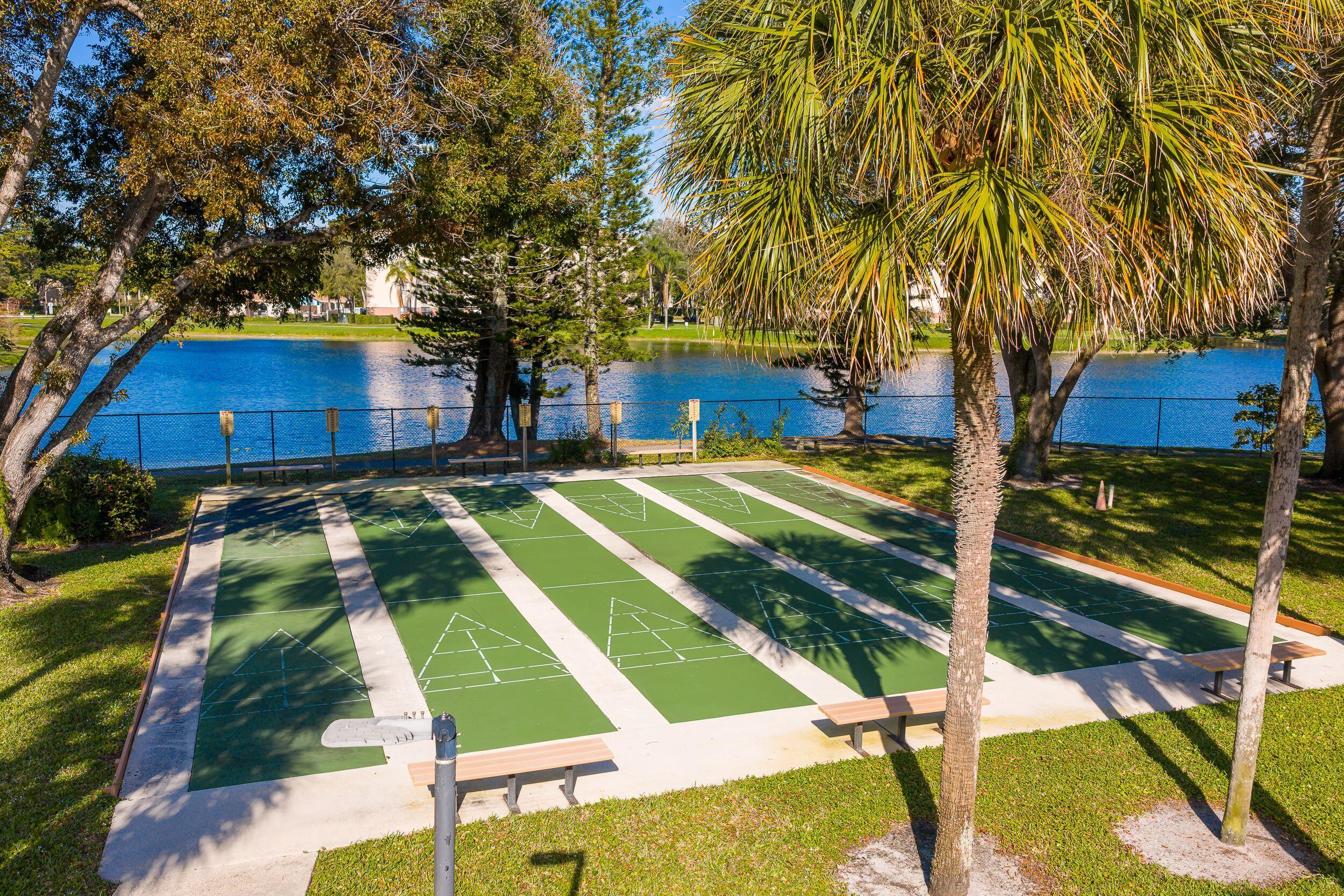 BAYWOOD VILLAGE II-D CONDO - Residential