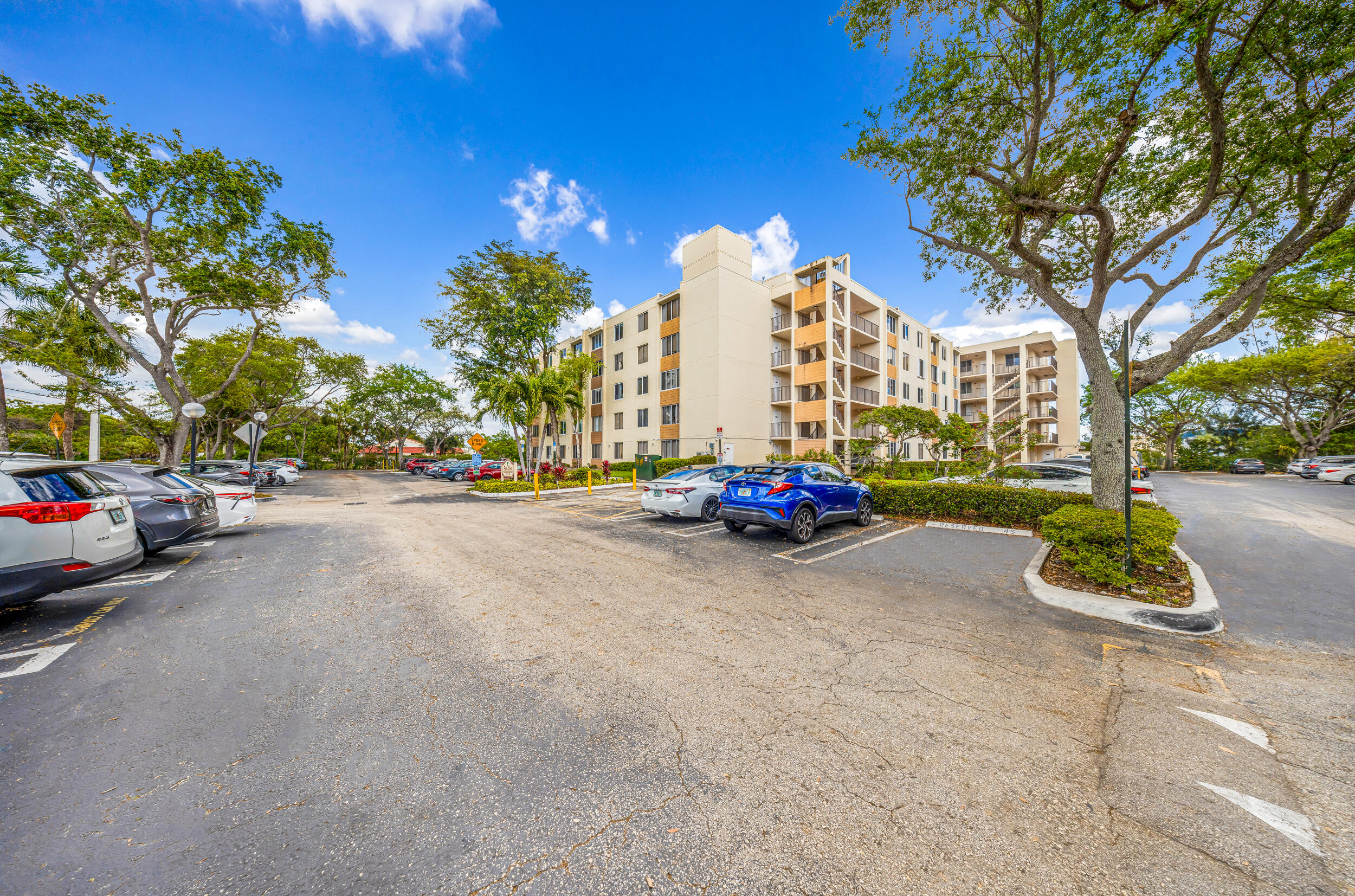 PALM COURT CONDO - Residential