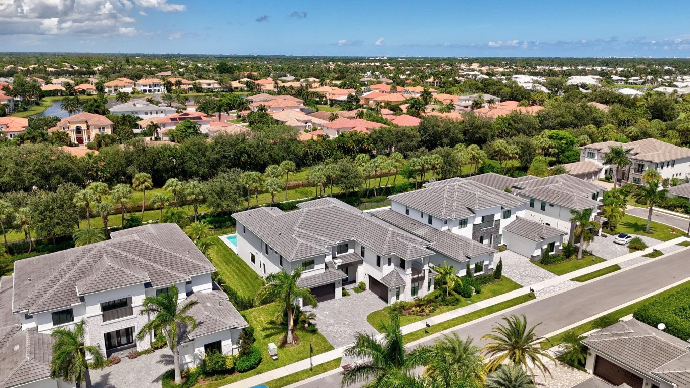Royal Palm Polo - Residential