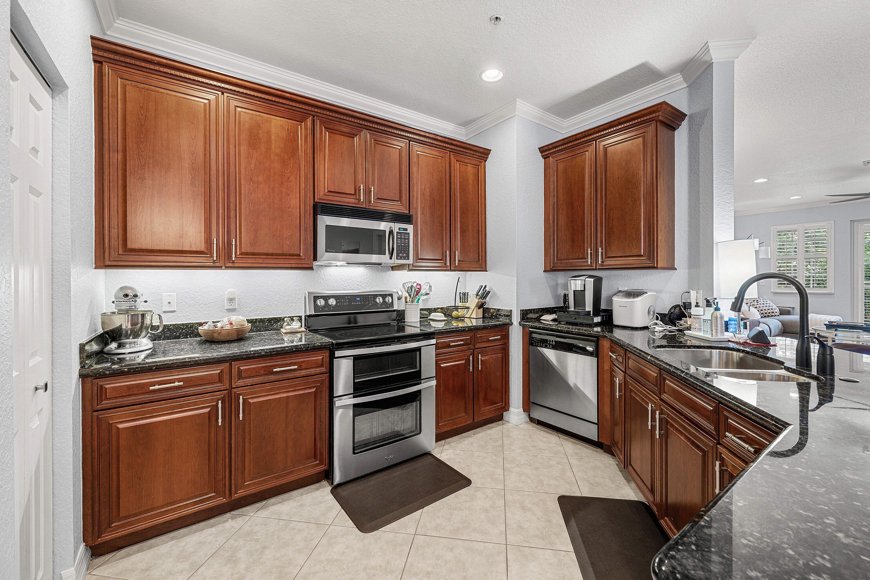 DELRAY SEBASTIAN - Residential