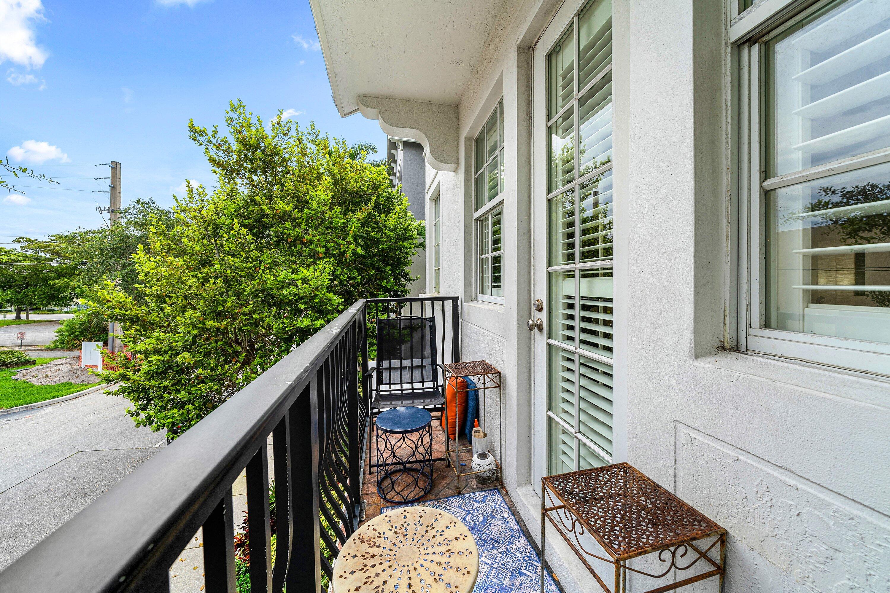 DELRAY SEBASTIAN - Residential