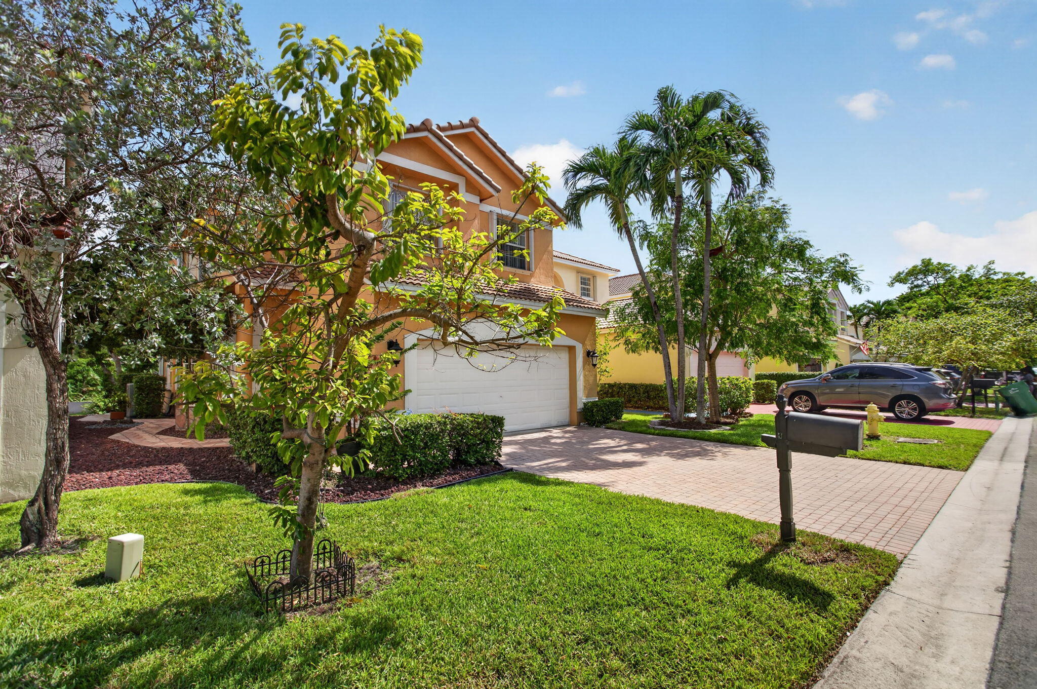 OAKWOOD - Residential