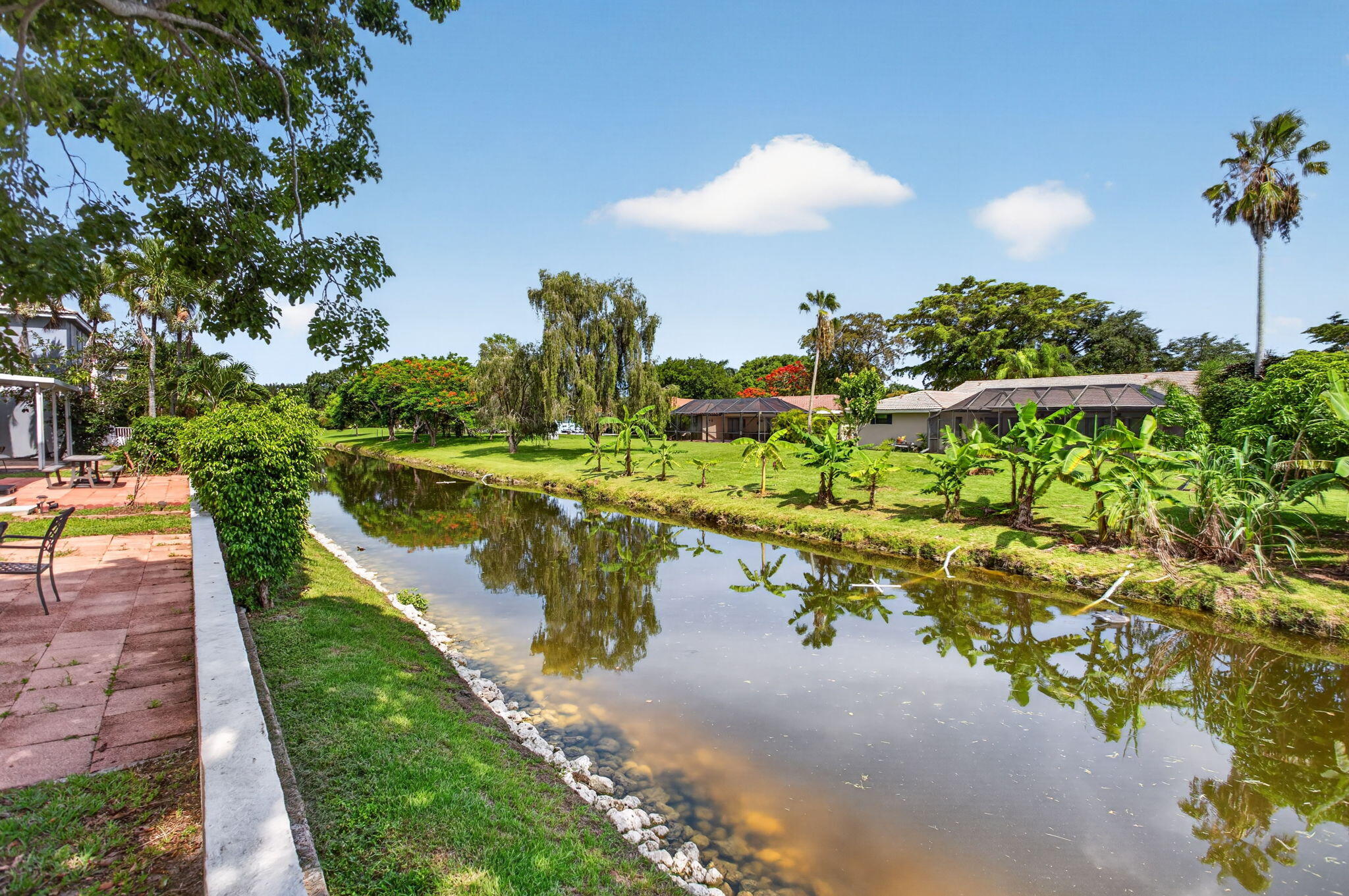 OAKWOOD - Residential