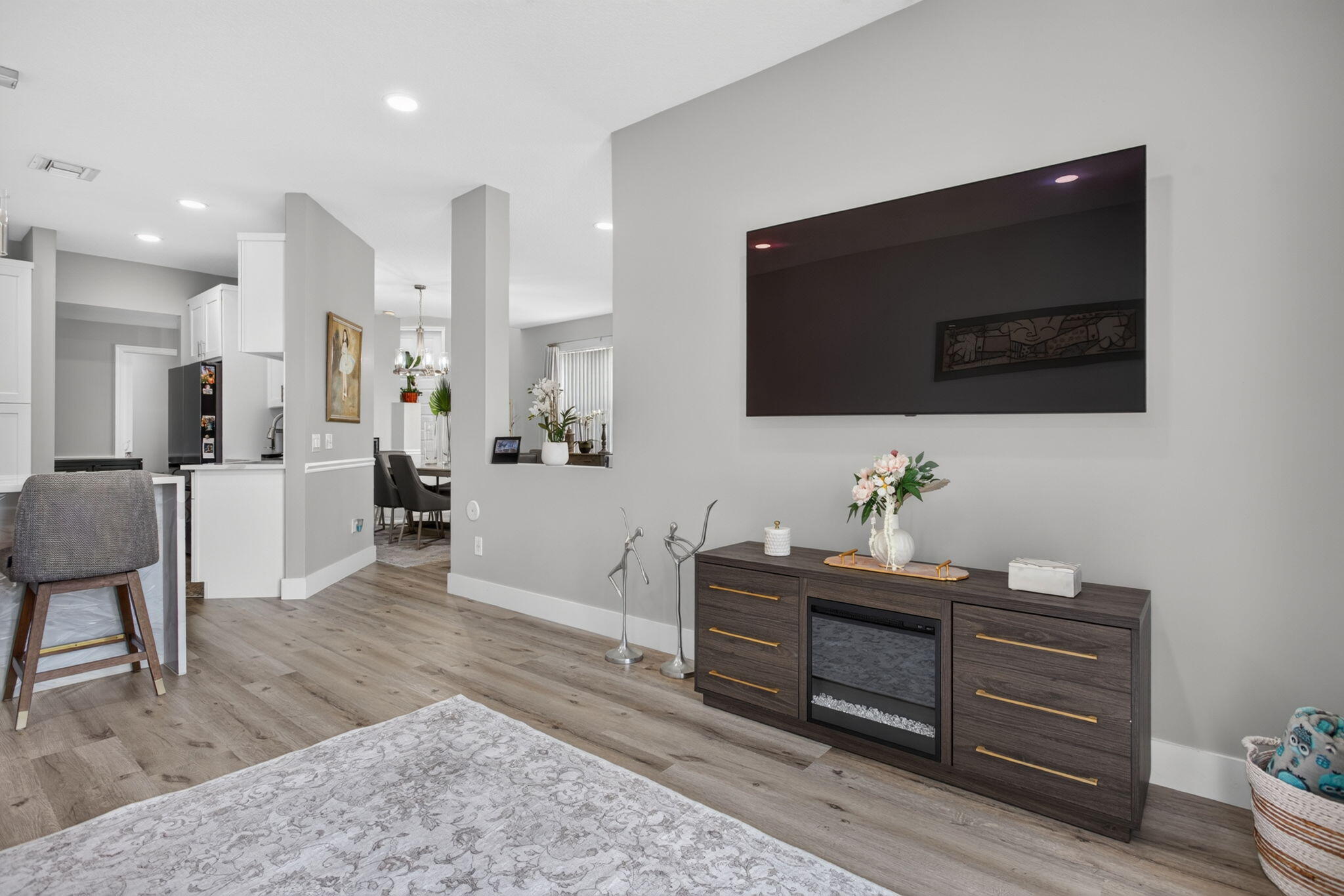 OAKWOOD - Residential