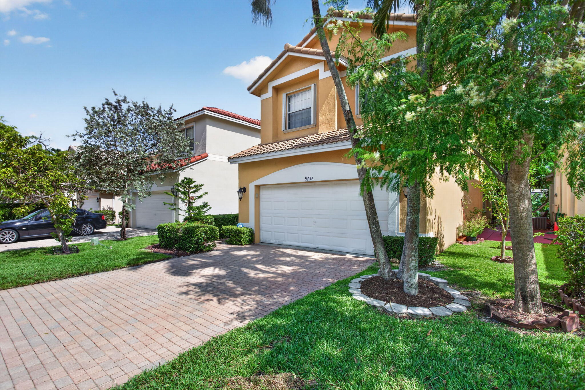 OAKWOOD - Residential