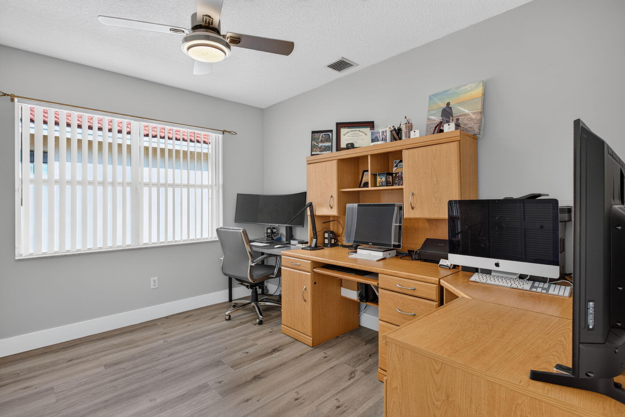 OAKWOOD - Residential