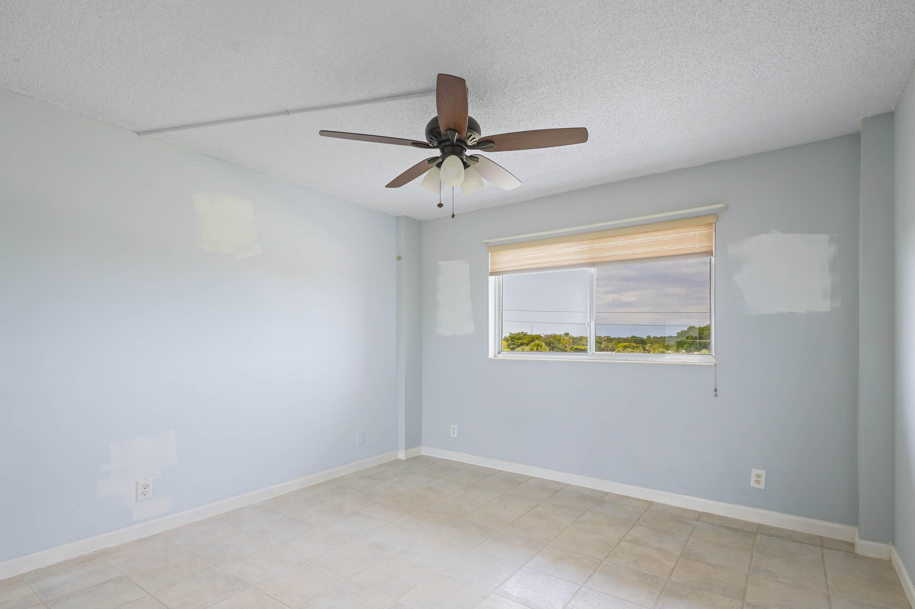 CARLISLE AT POINCIANA CONDO - Residential
