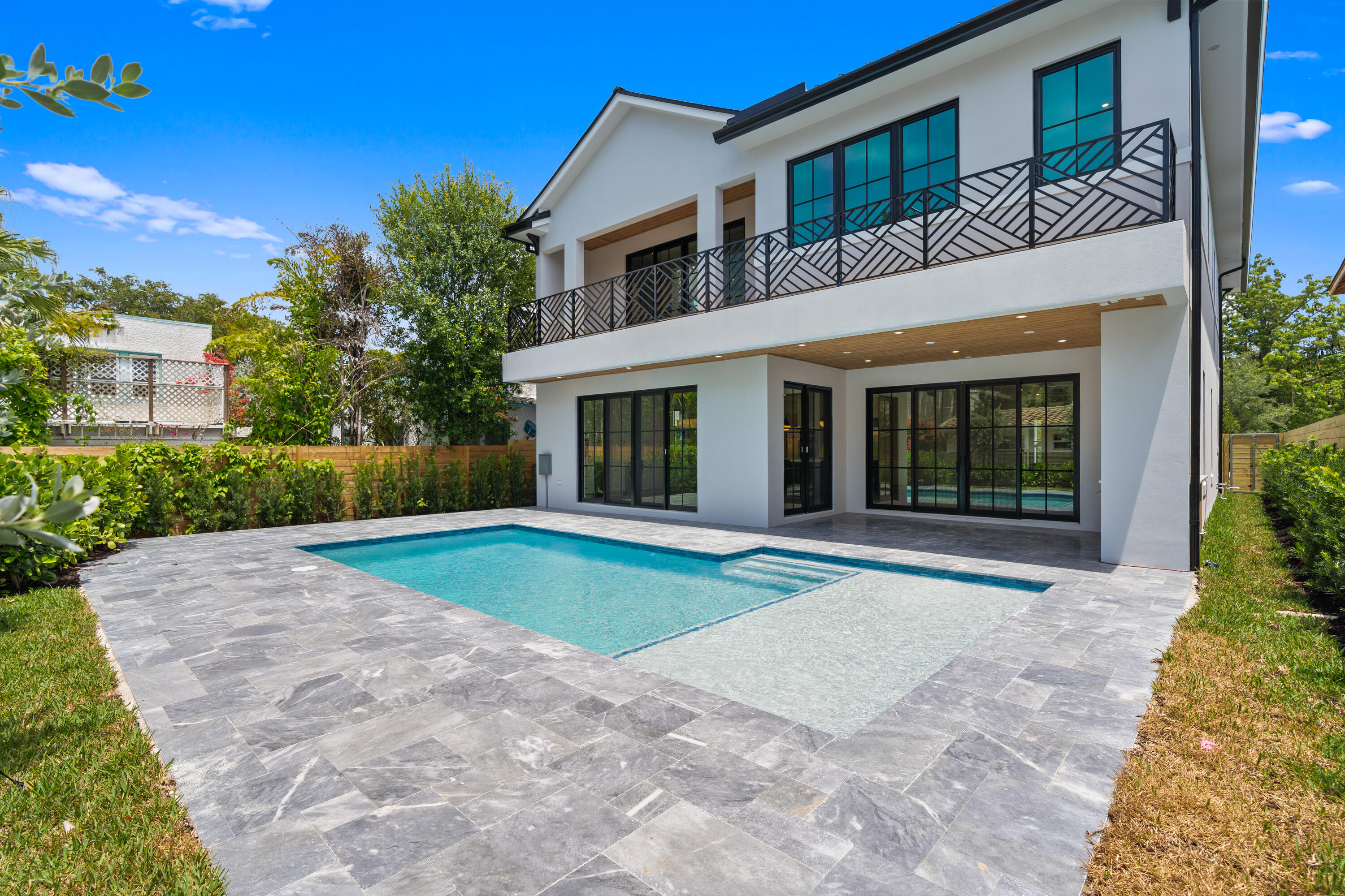 RIO VISTA C J HECTORS RESUB - Residential