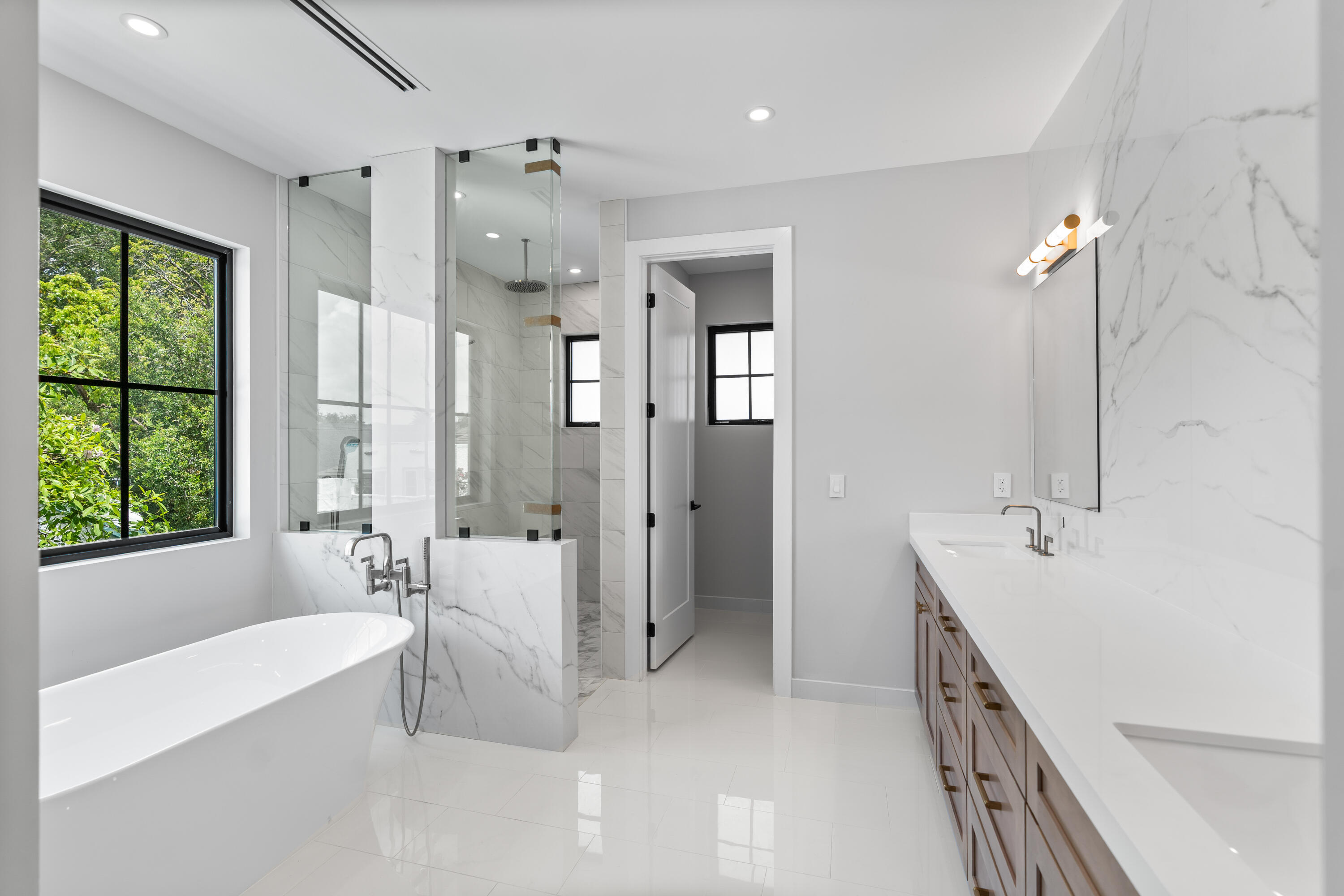RIO VISTA C J HECTORS RESUB - Residential