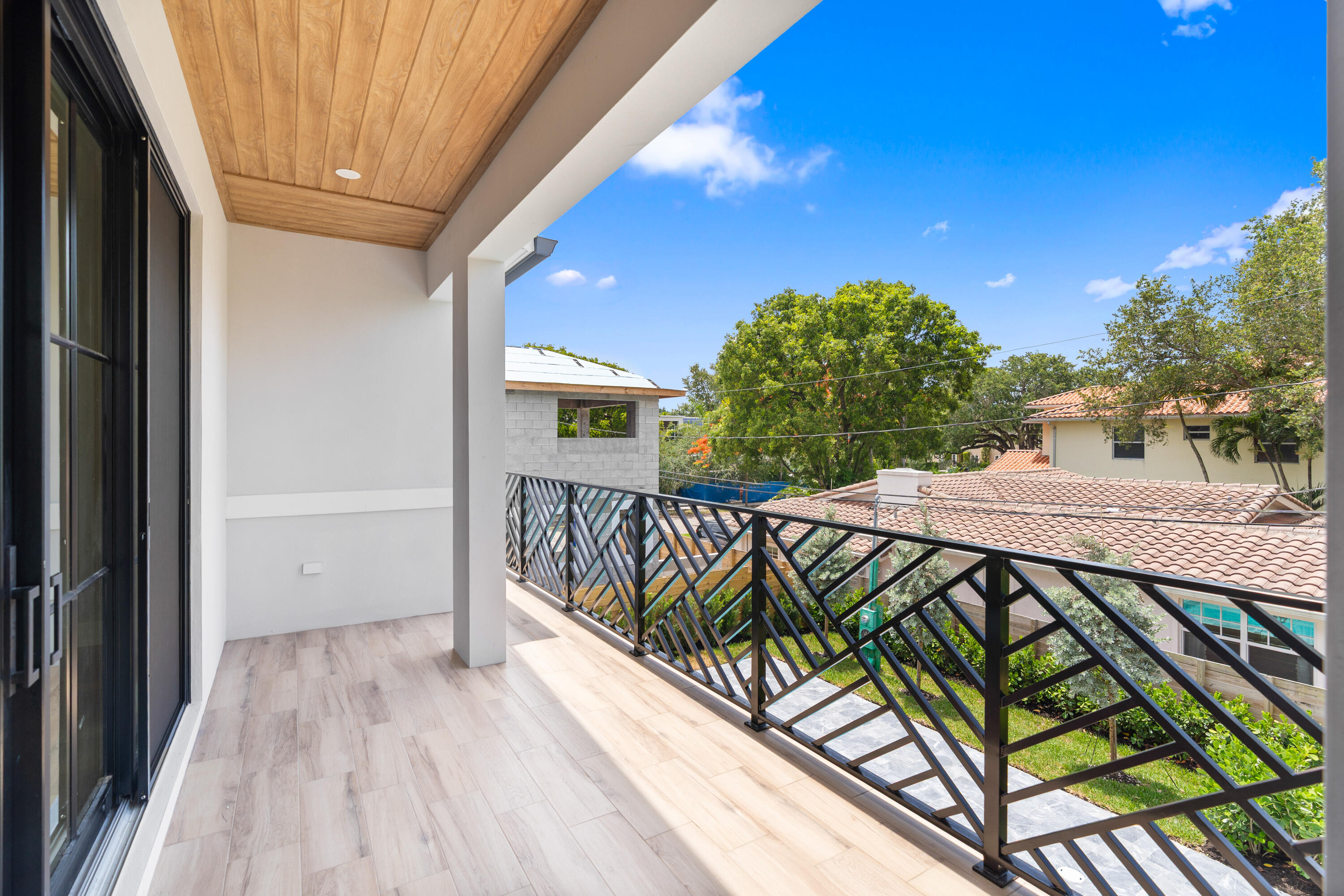 RIO VISTA C J HECTORS RESUB - Residential