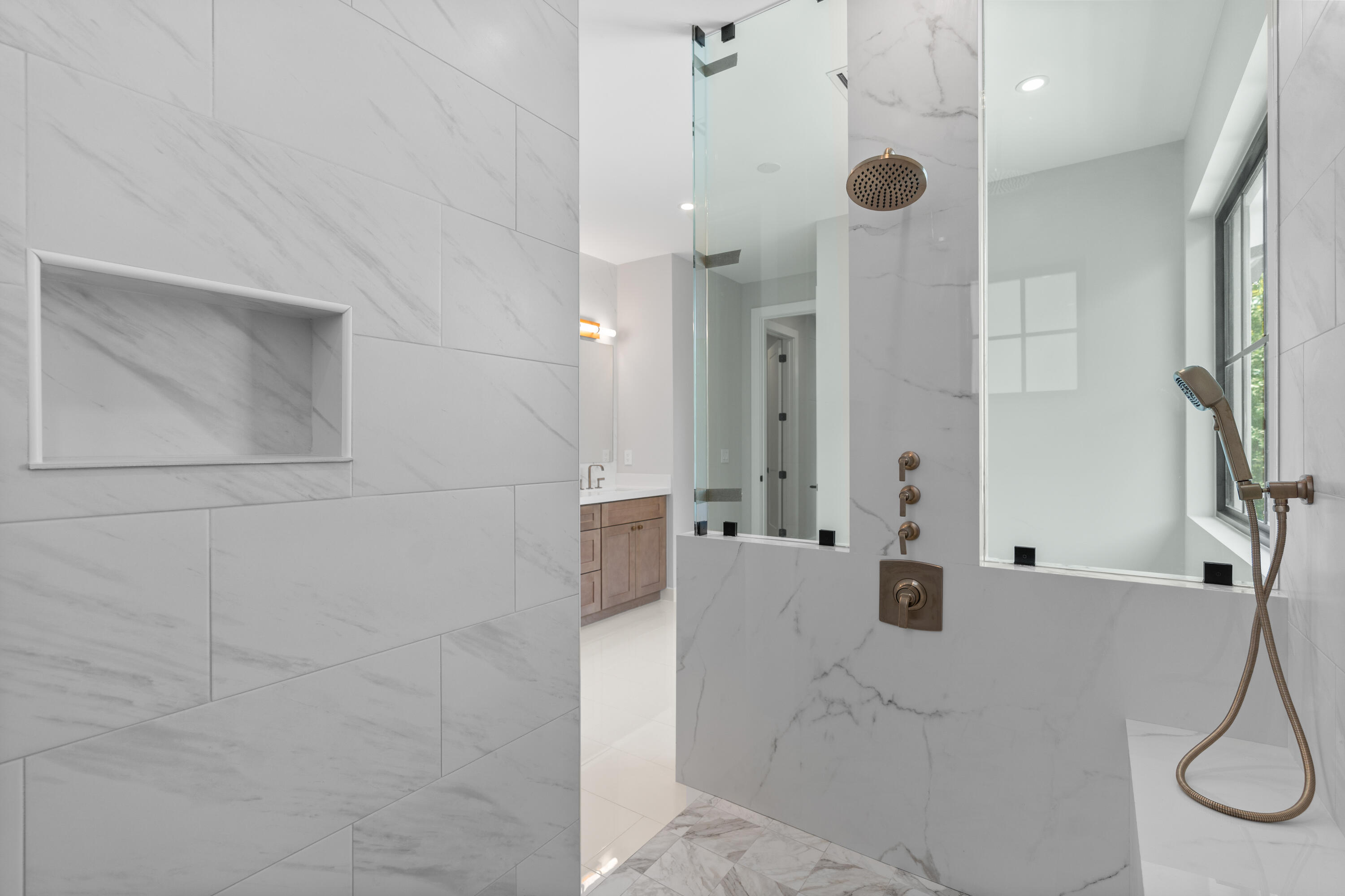 RIO VISTA C J HECTORS RESUB - Residential