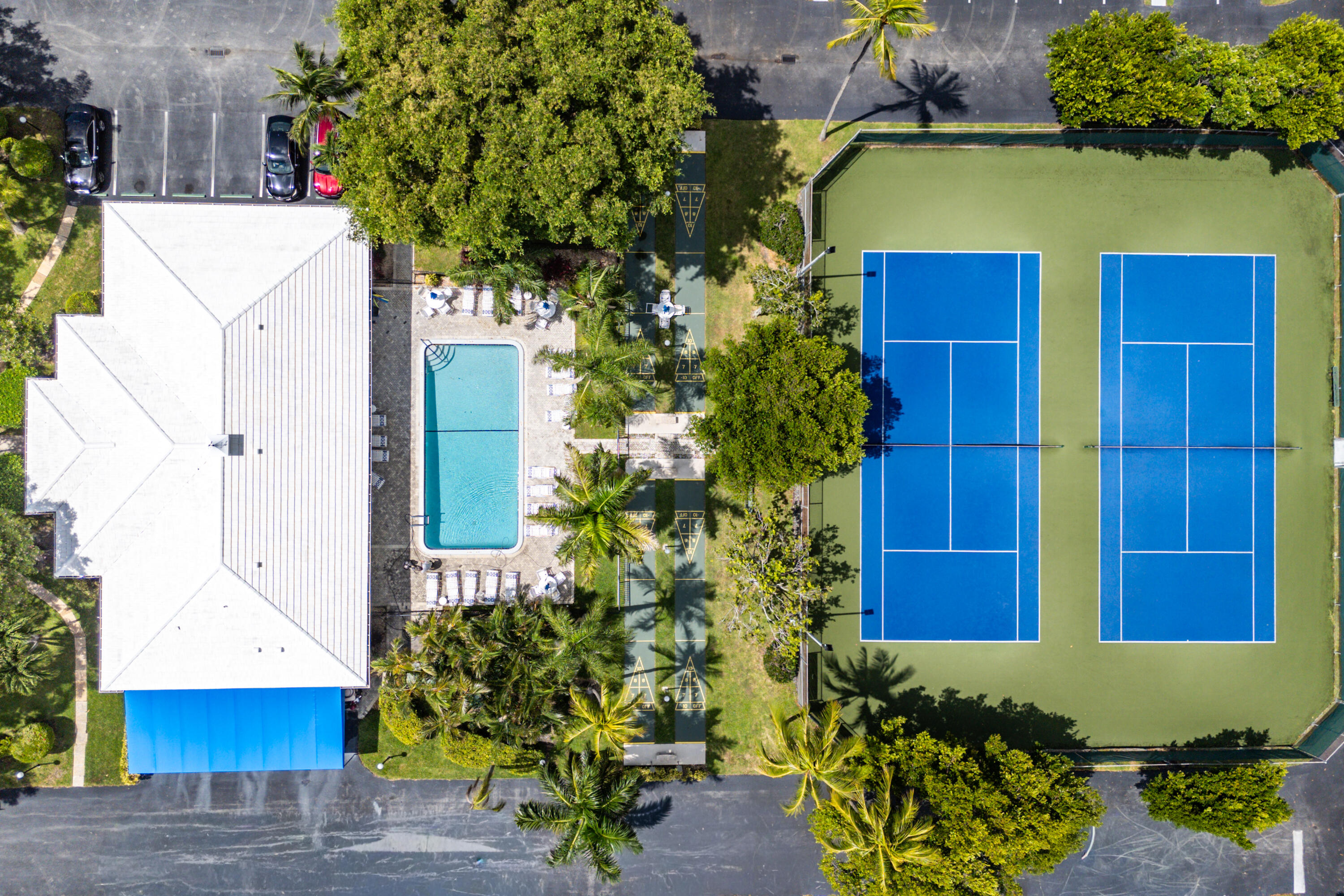 BAY COLONY CLUB CONDO - Residential
