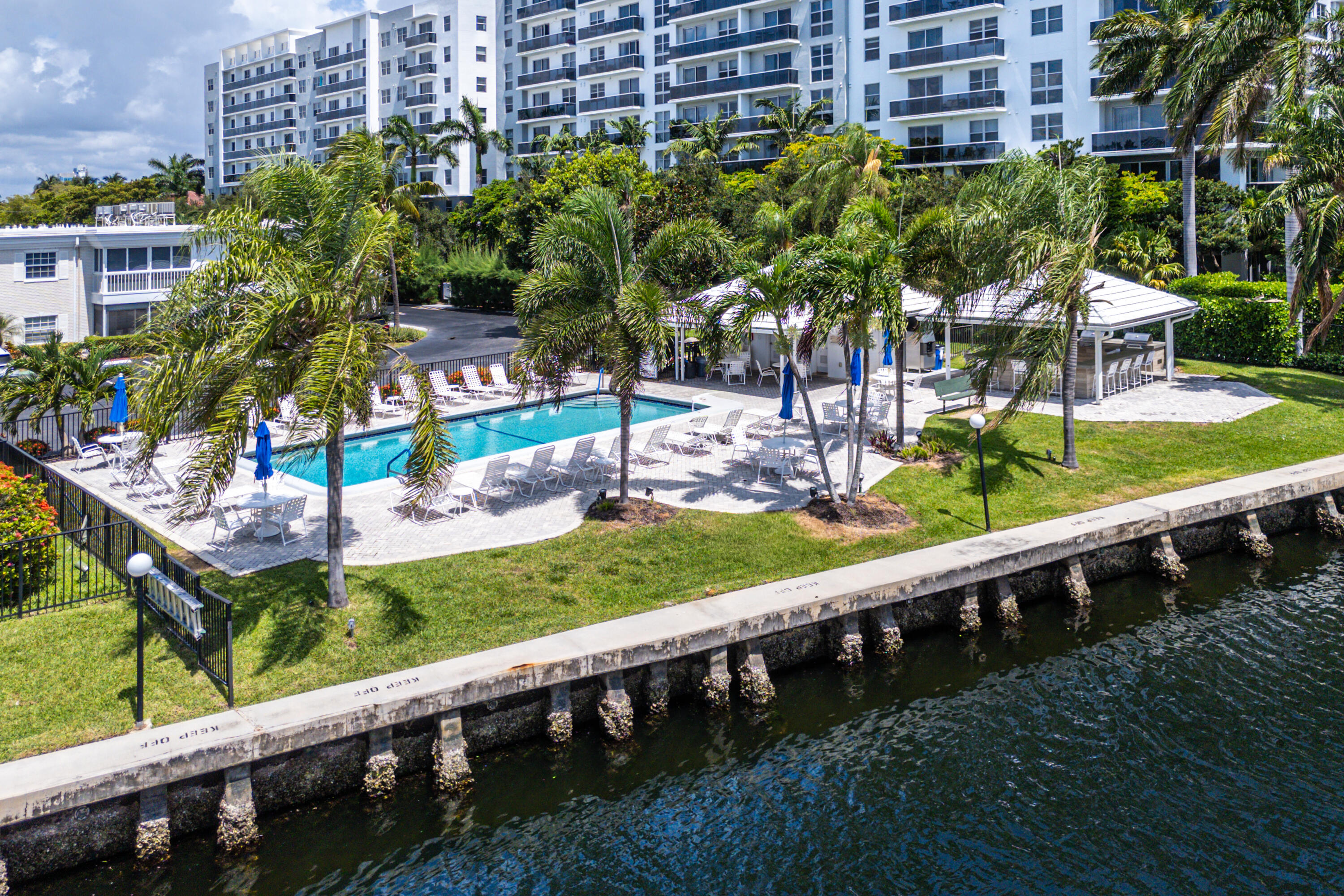 BAY COLONY CLUB CONDO - Residential
