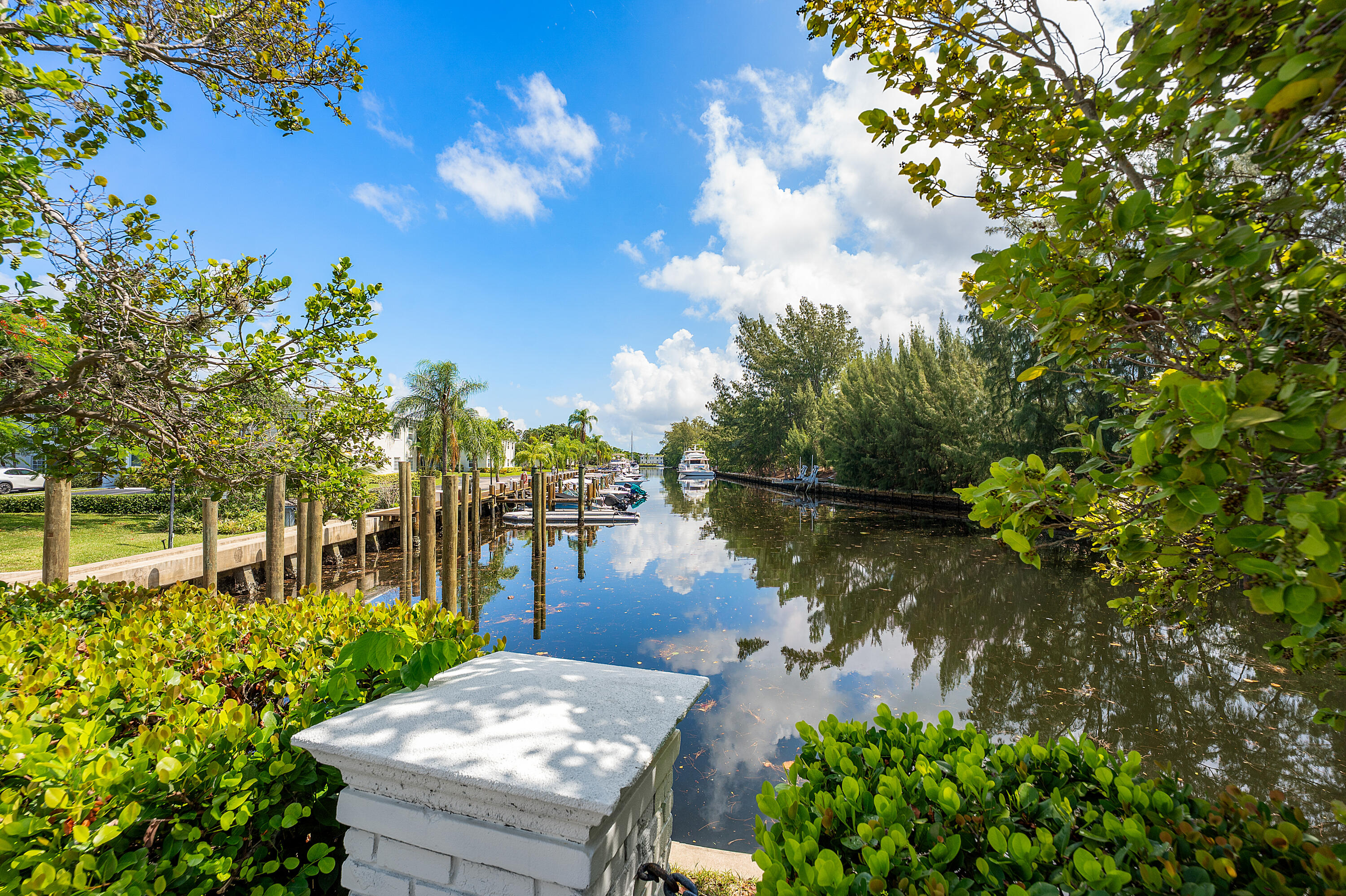 BAY COLONY CLUB CONDO - Residential