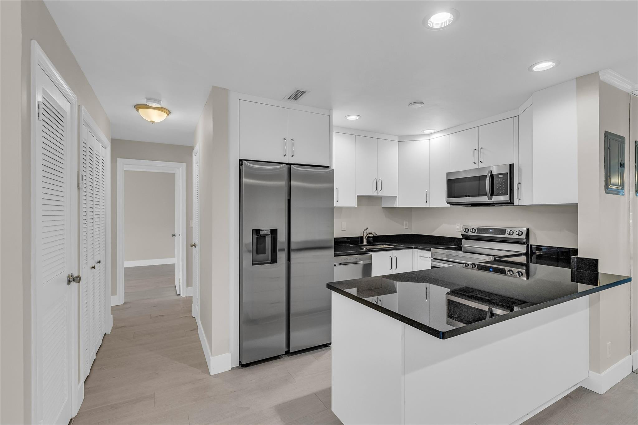 BAY COLONY CLUB CONDO - Residential