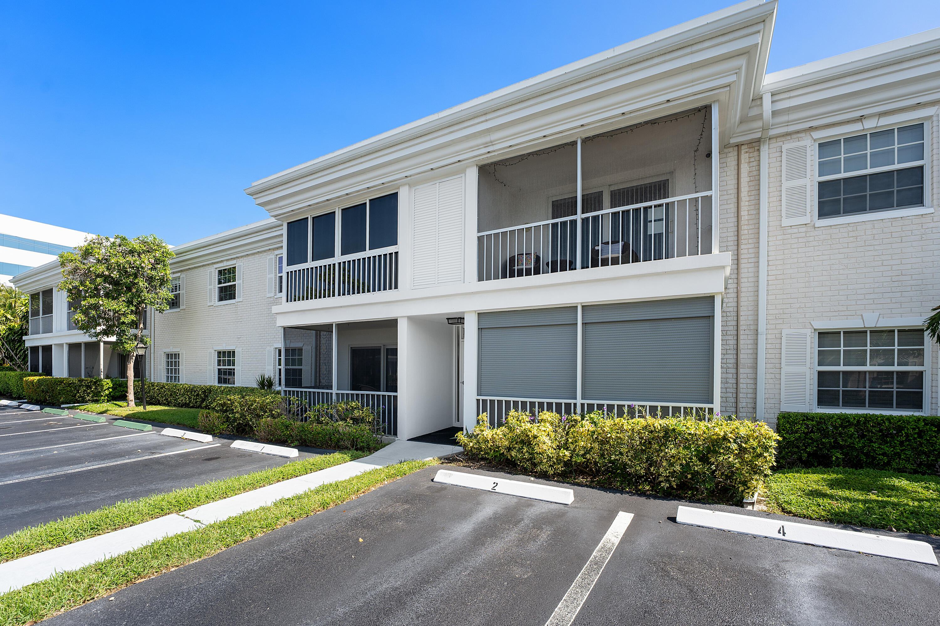 BAY COLONY CLUB CONDO - Residential
