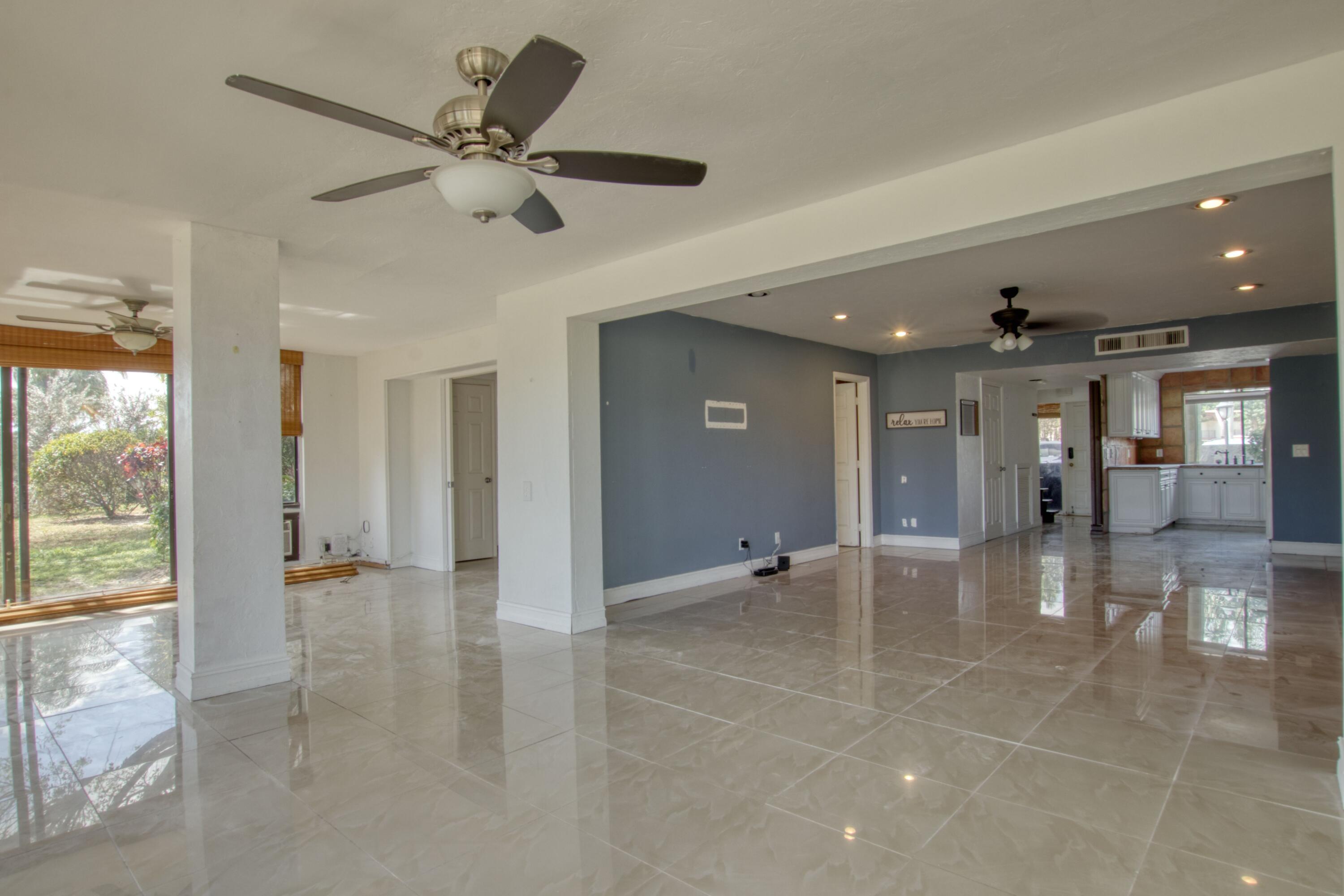 FOUNTAINS OF PALM BEACH CONDO 6 - Residential Lease