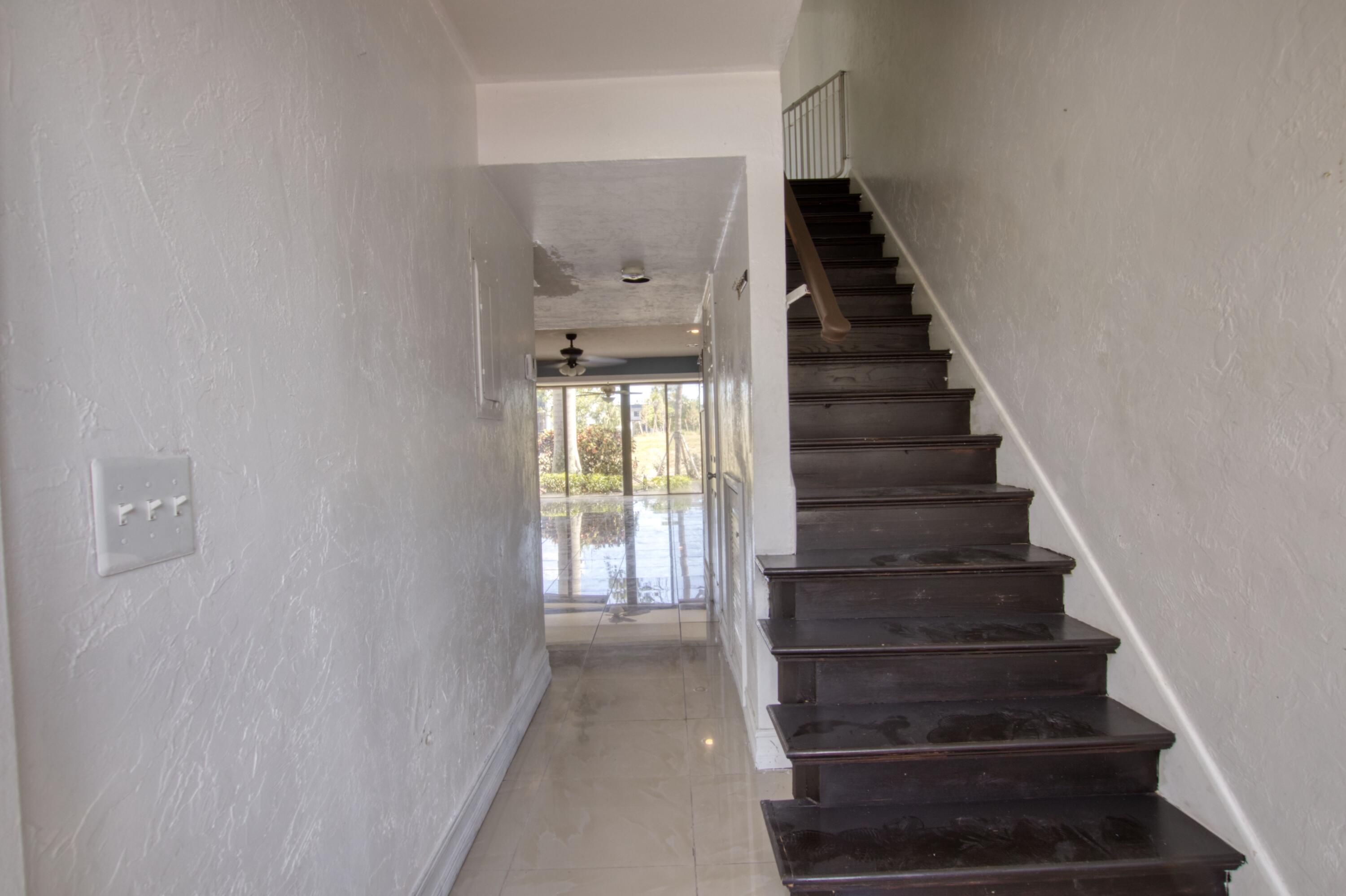 FOUNTAINS OF PALM BEACH CONDO 6 - Residential Lease