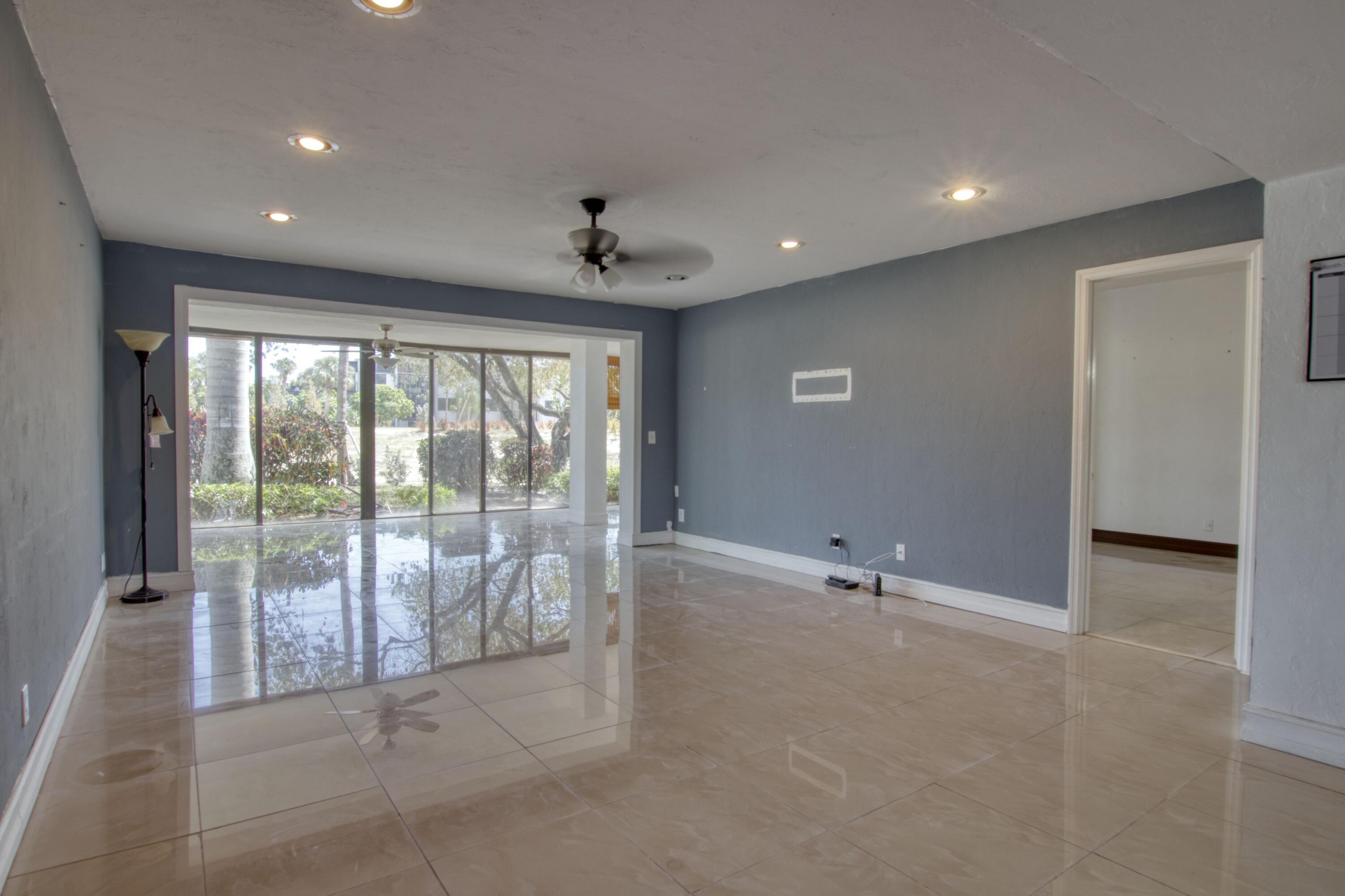 FOUNTAINS OF PALM BEACH CONDO 6 - Residential Lease