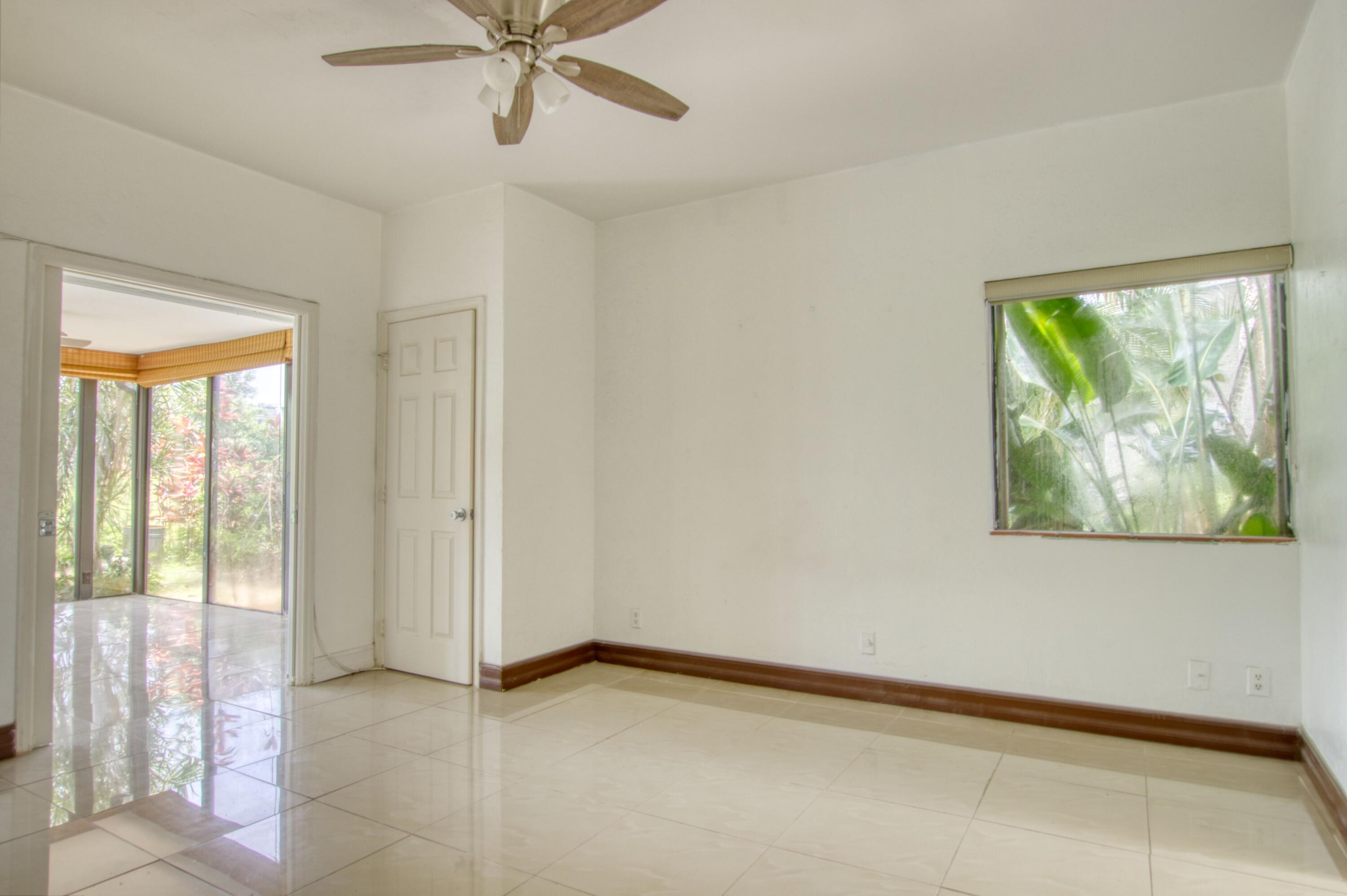 FOUNTAINS OF PALM BEACH CONDO 6 - Residential Lease