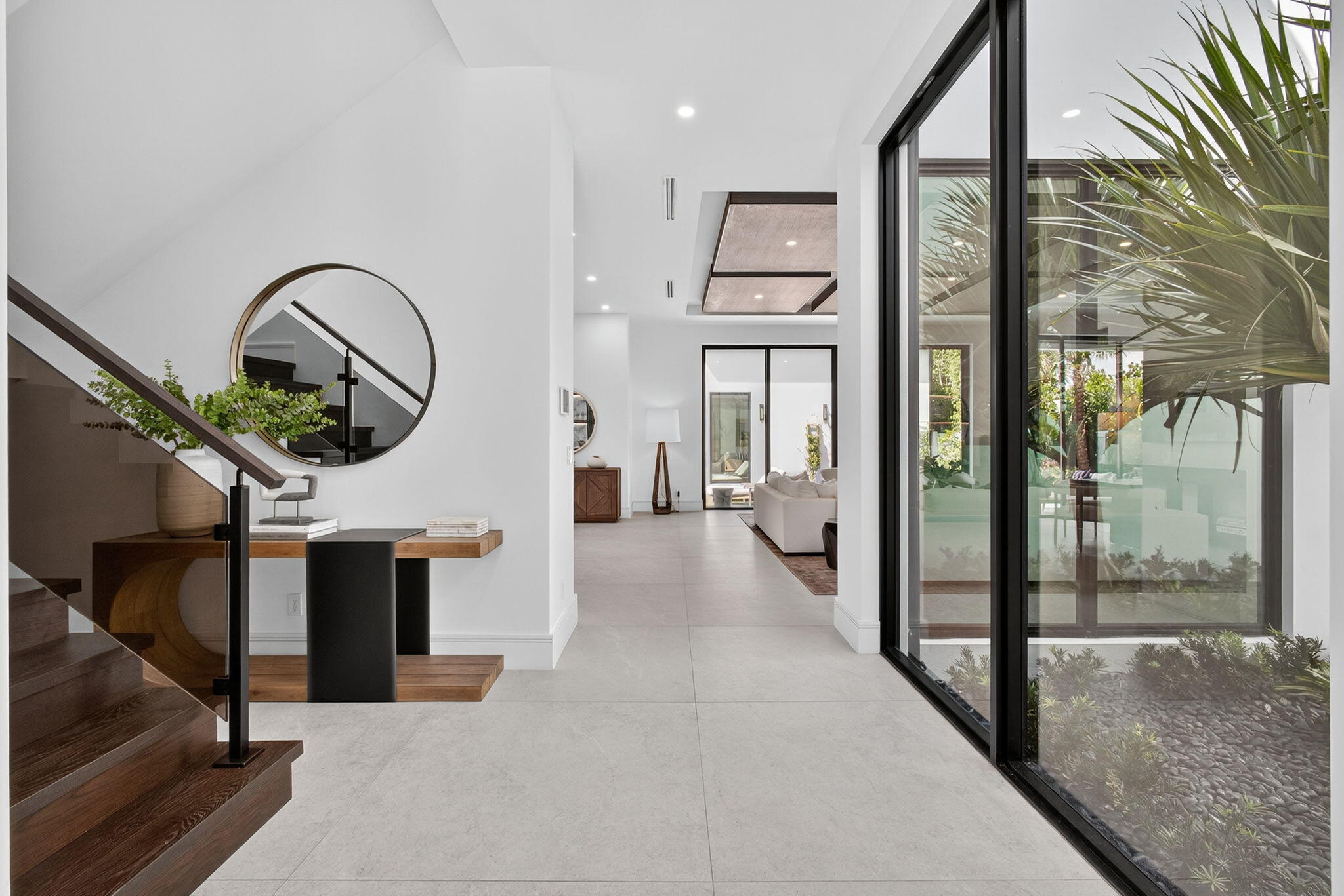 LAKEWOOD - Residential