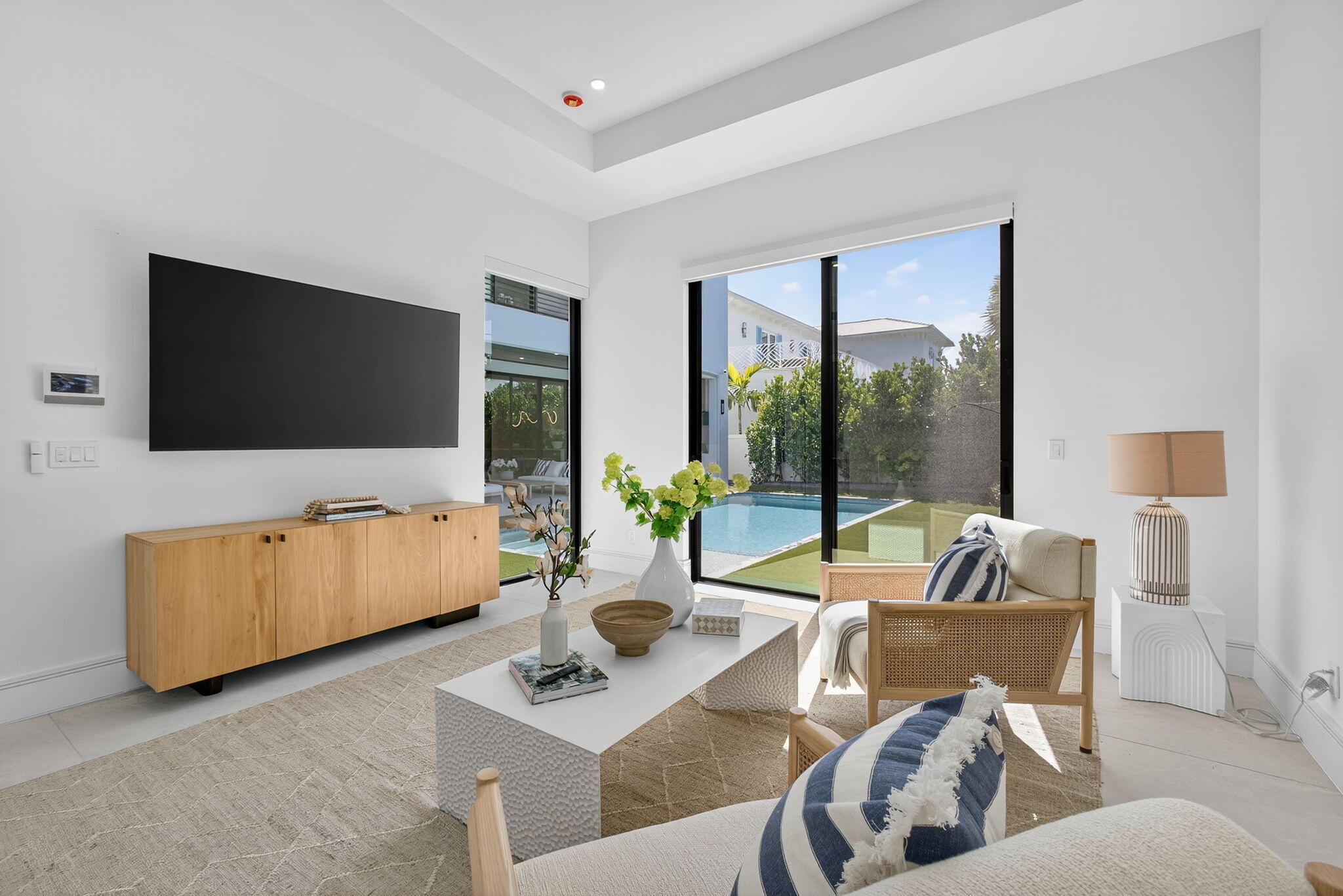LAKEWOOD - Residential