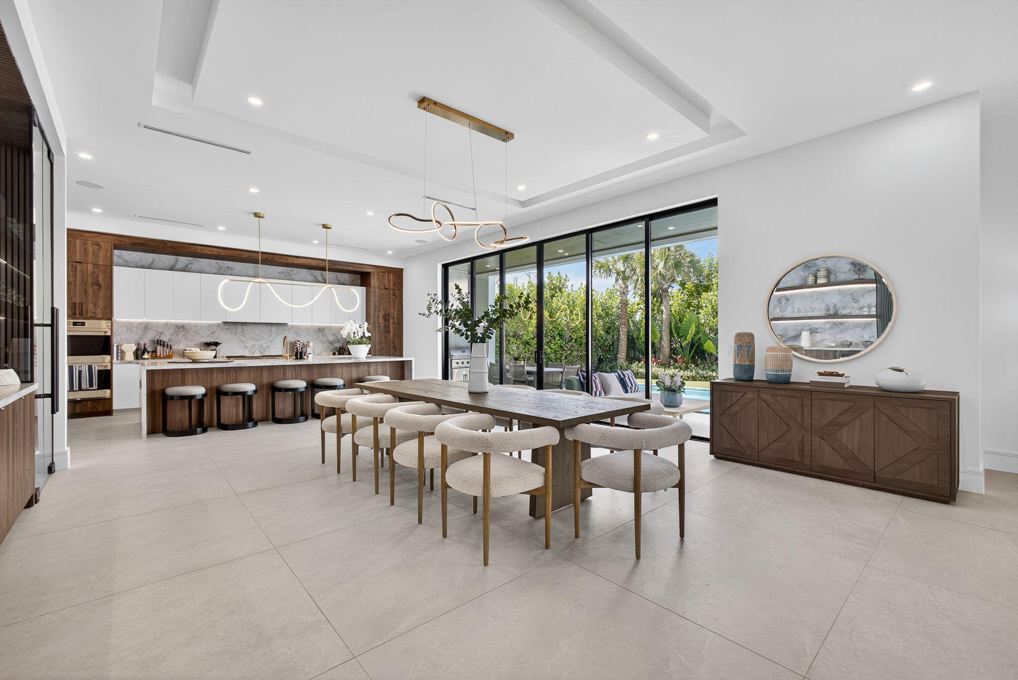 LAKEWOOD - Residential