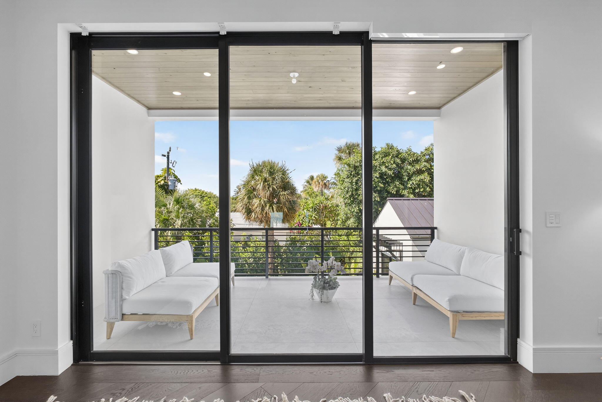 LAKEWOOD - Residential