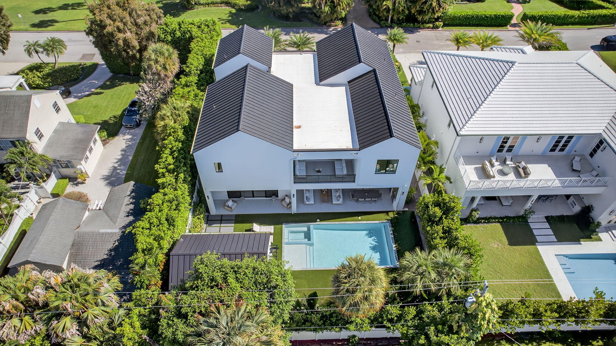LAKEWOOD - Residential