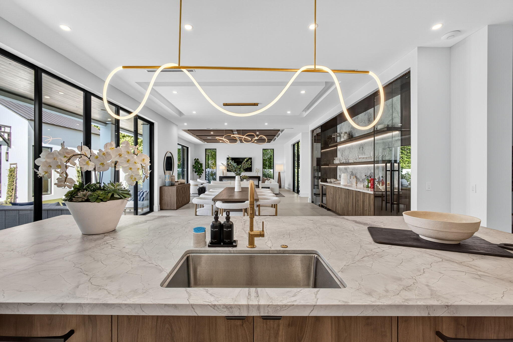 LAKEWOOD - Residential
