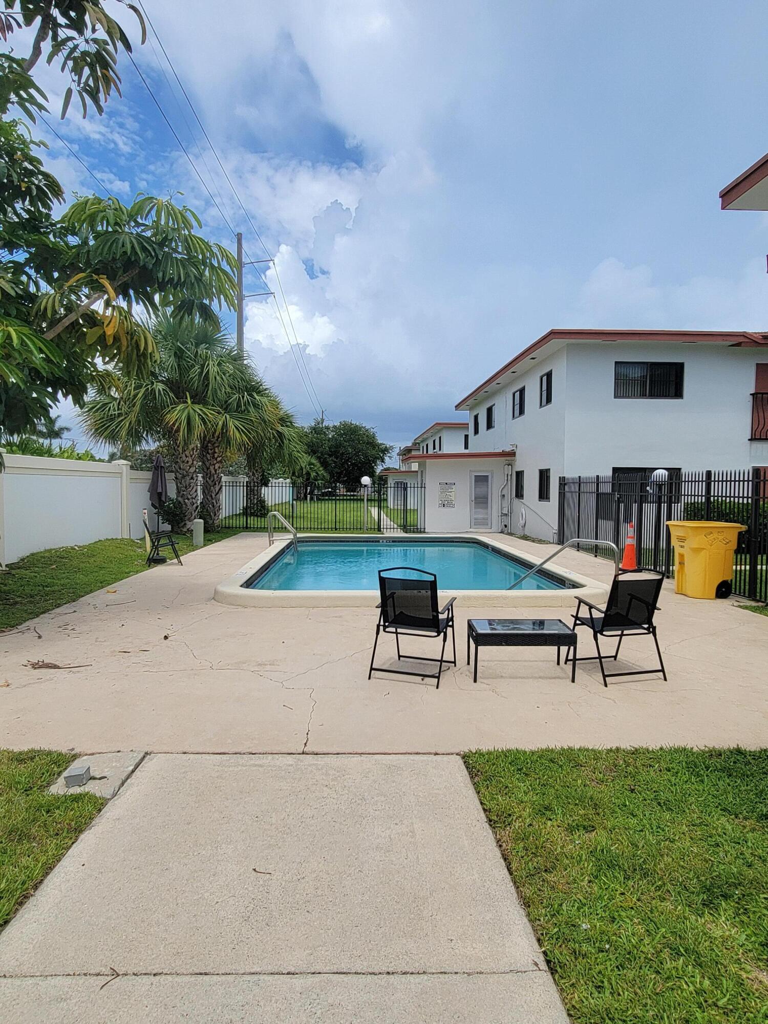 CAMINO NORTH CONDO - Residential