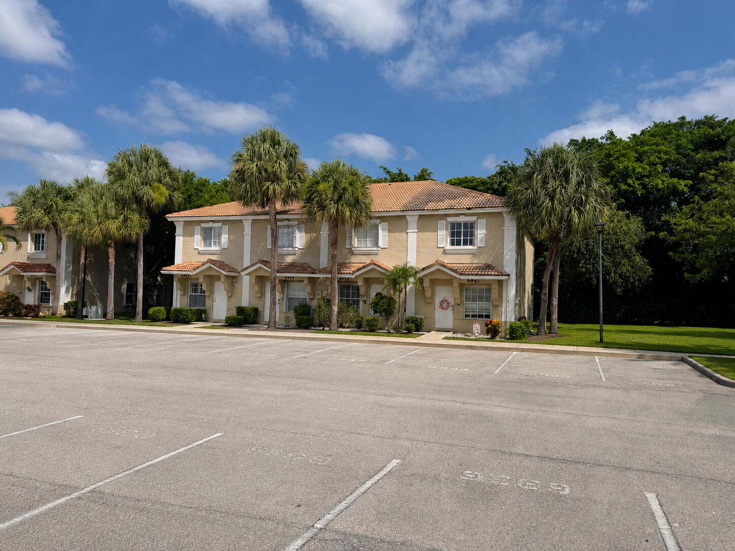 SMITHBROOKE - Residential