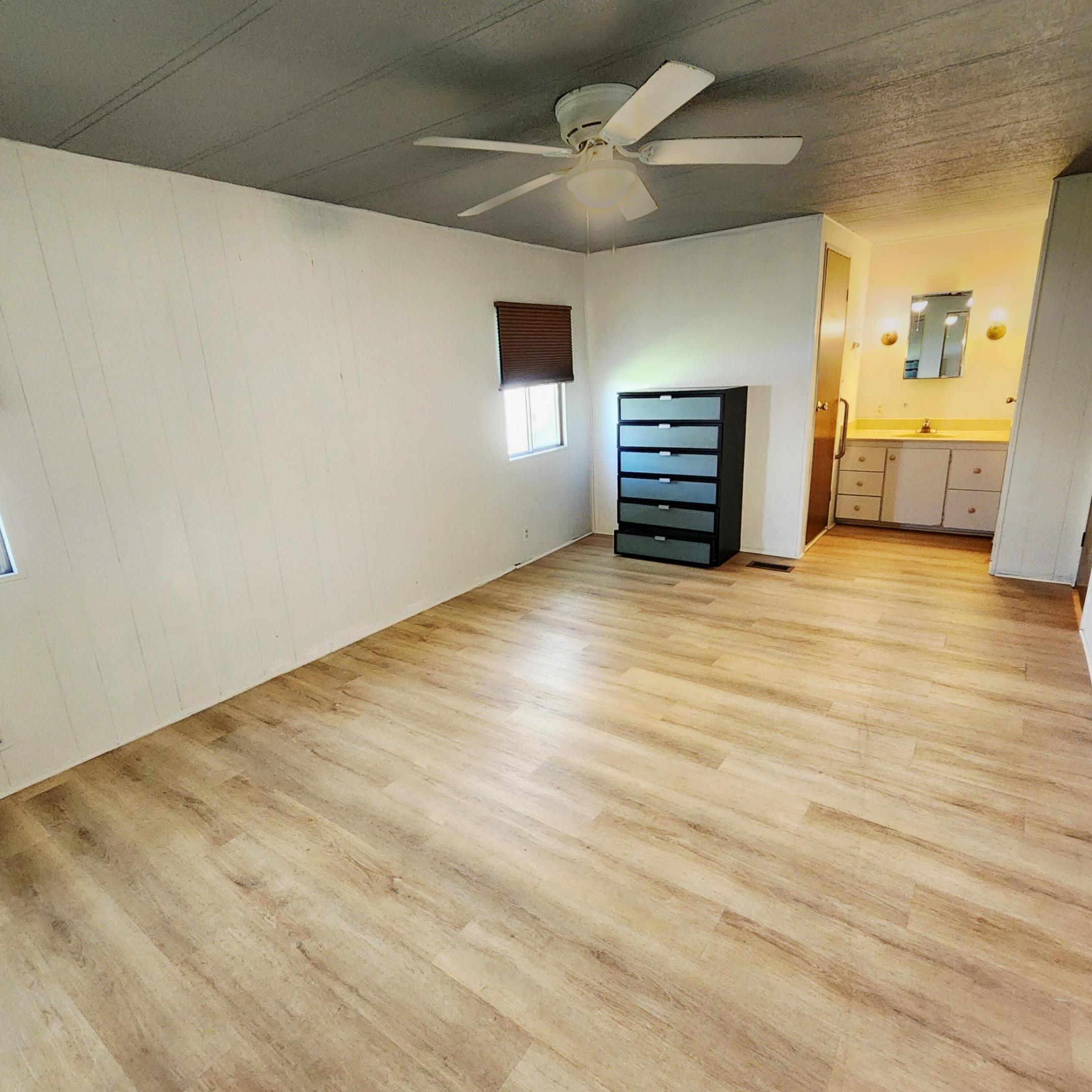 Spanish Lakes Riverfront - Residential