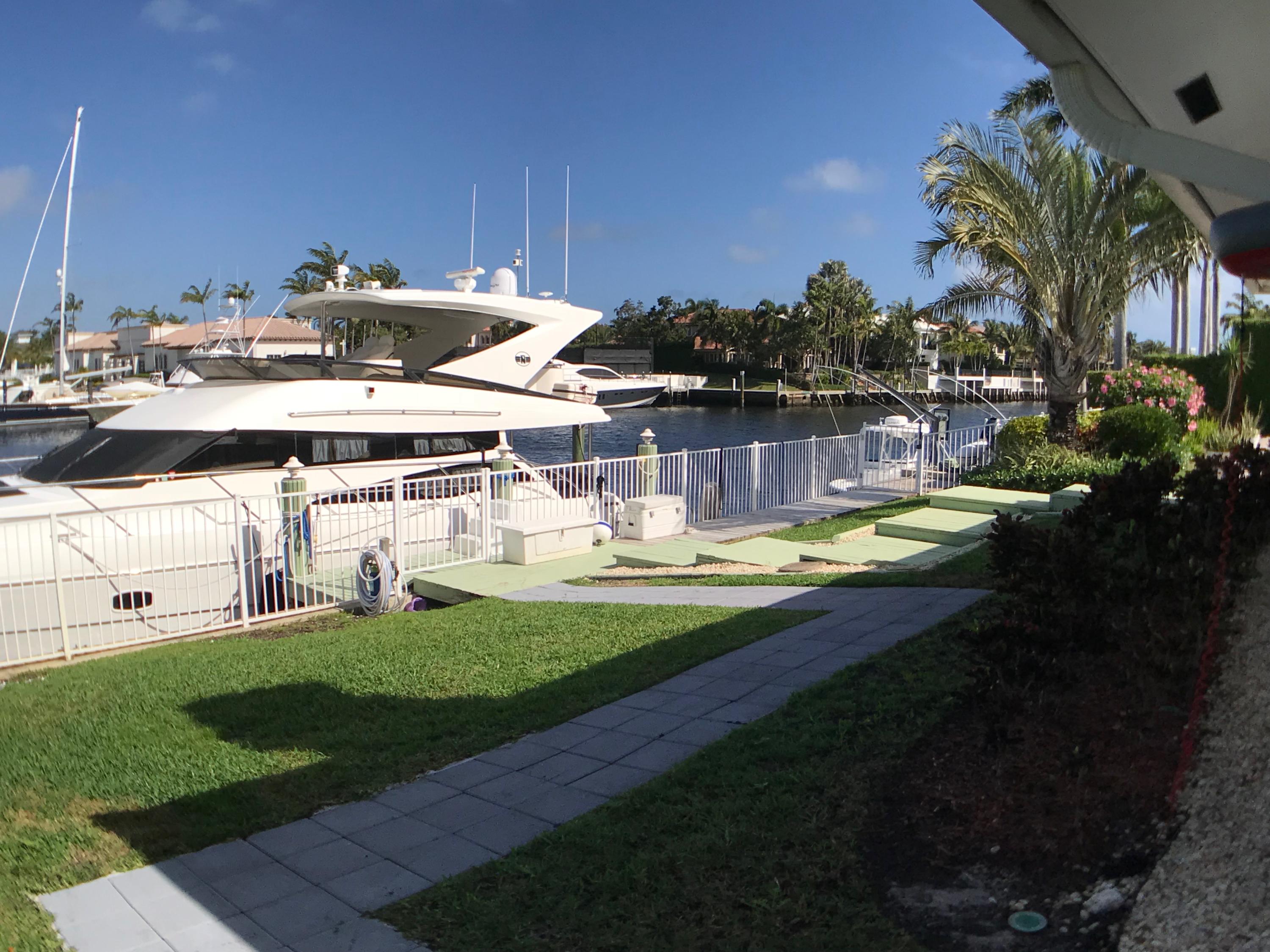 ROYAL PALM YACHT & COUNTRY CLUB - Residential
