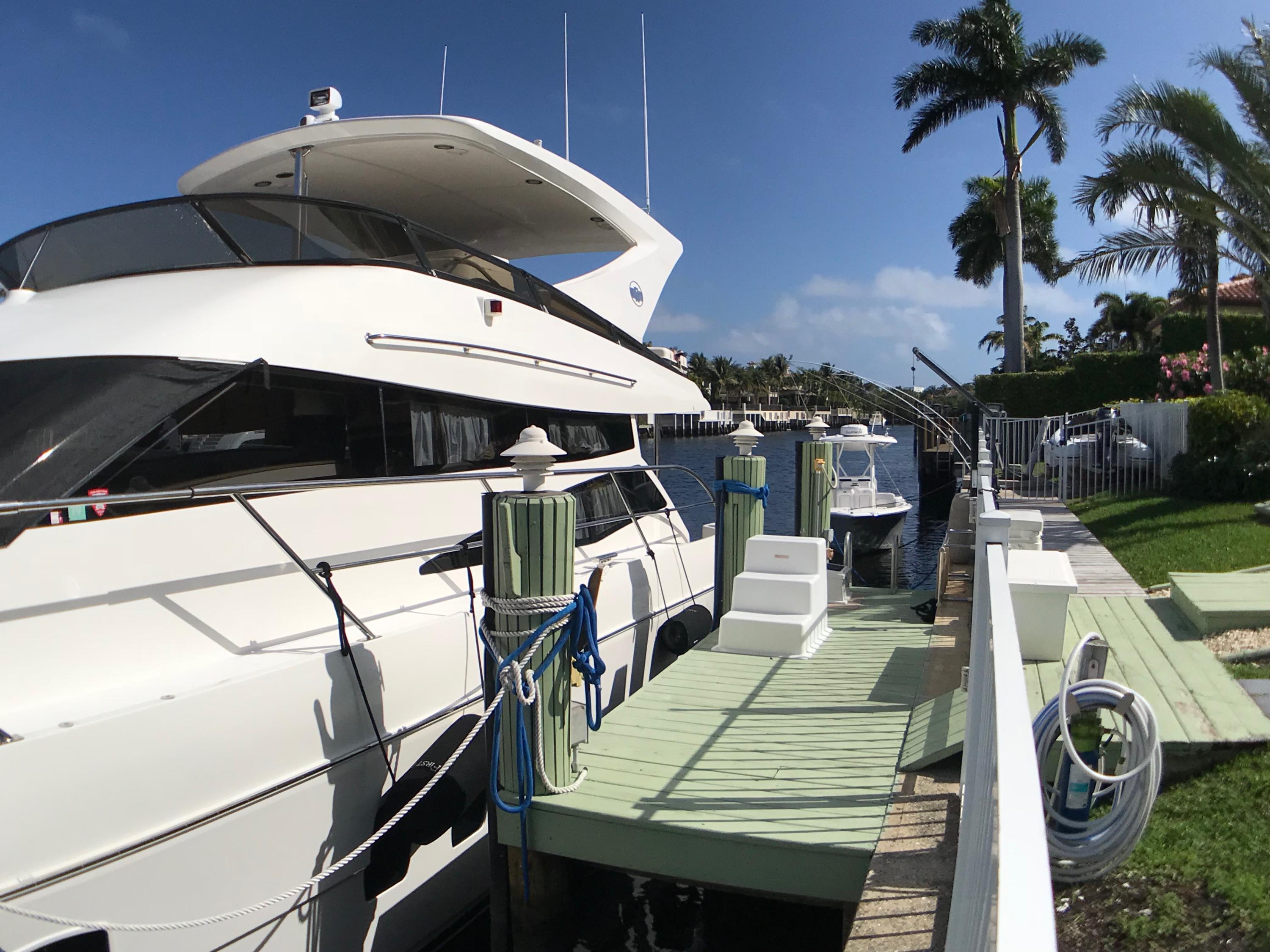 ROYAL PALM YACHT & COUNTRY CLUB - Residential