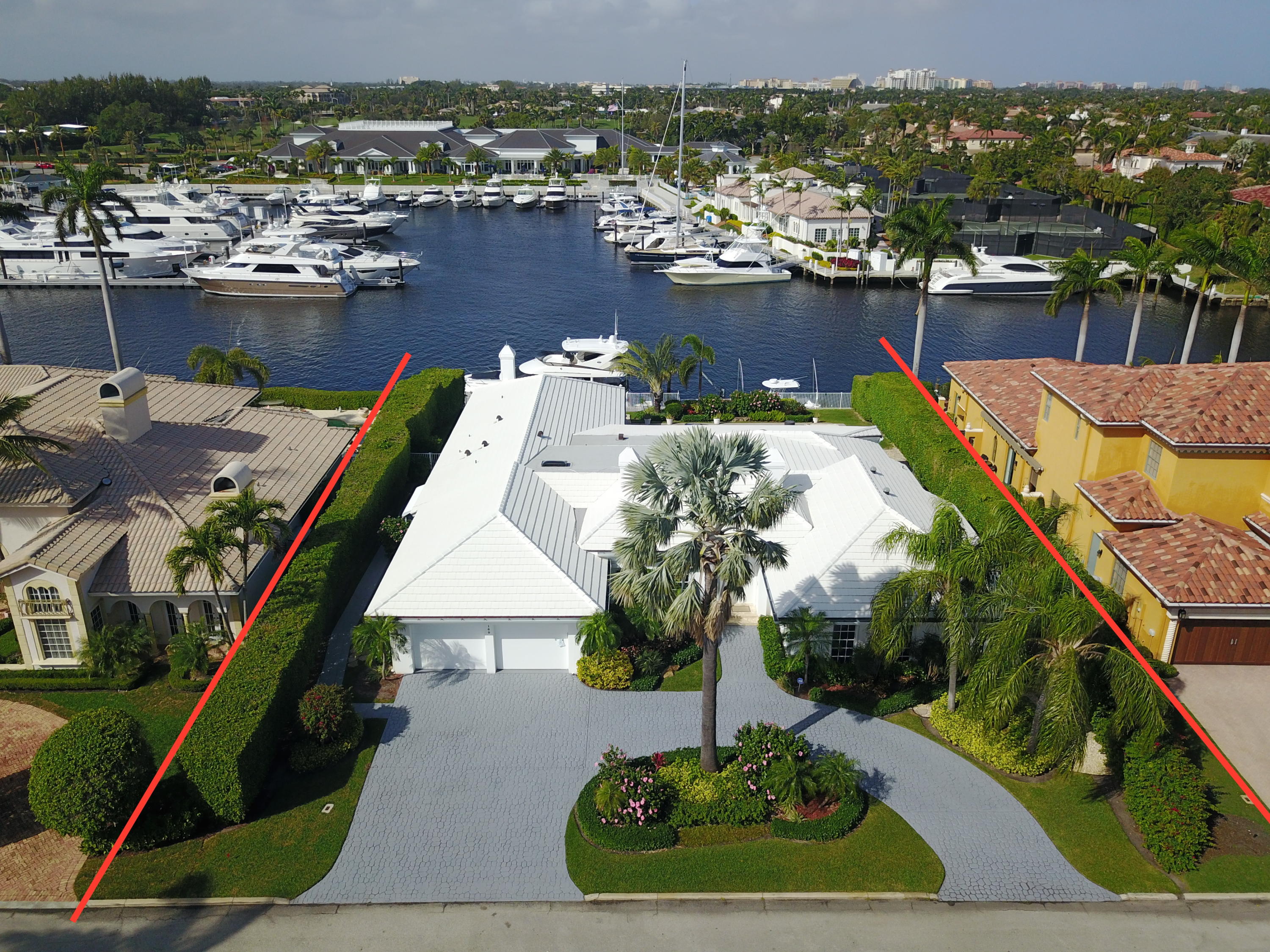 ROYAL PALM YACHT & COUNTRY CLUB - Residential