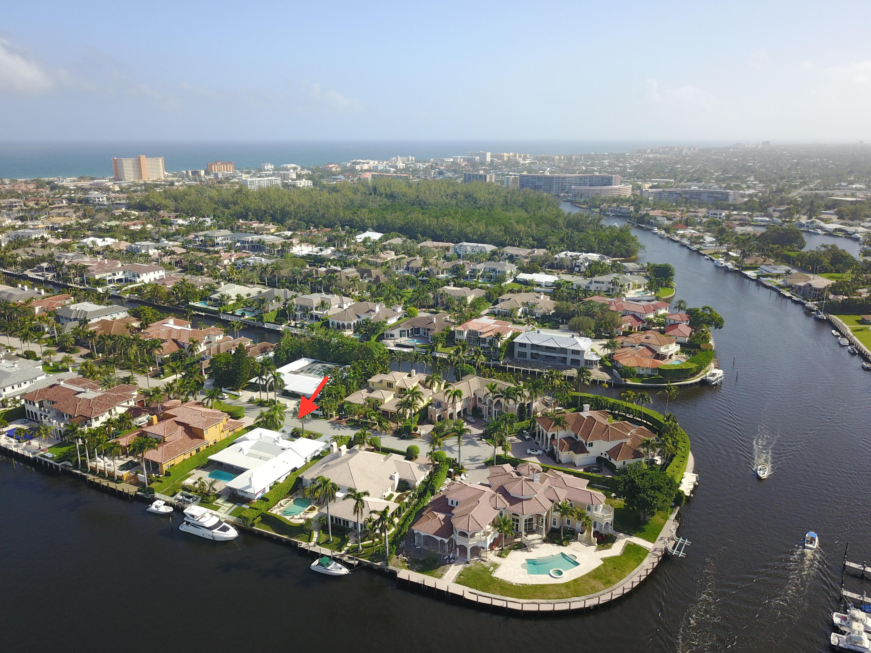 ROYAL PALM YACHT & COUNTRY CLUB - Residential