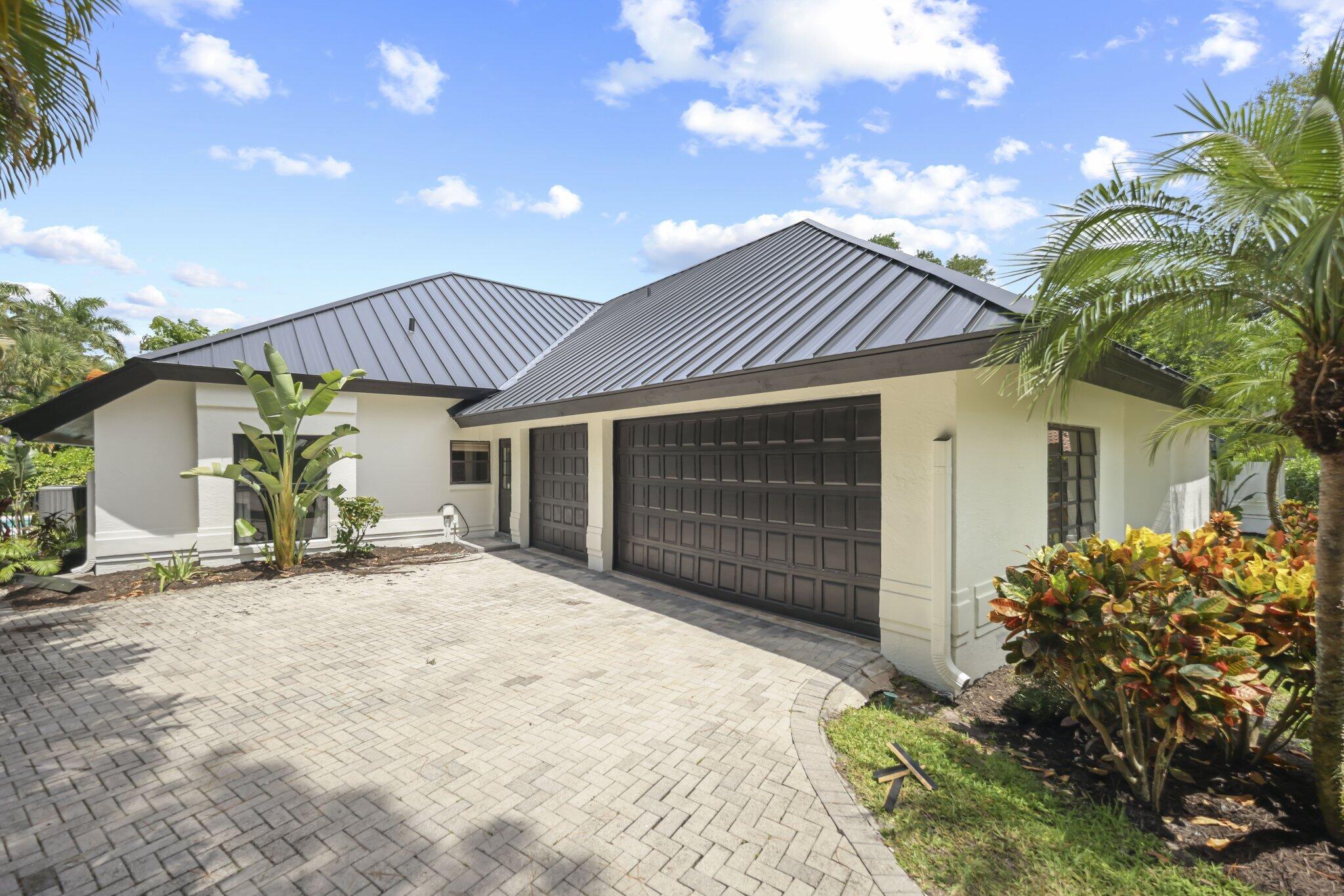 WOODFIELD HUNT CLUB II - Residential