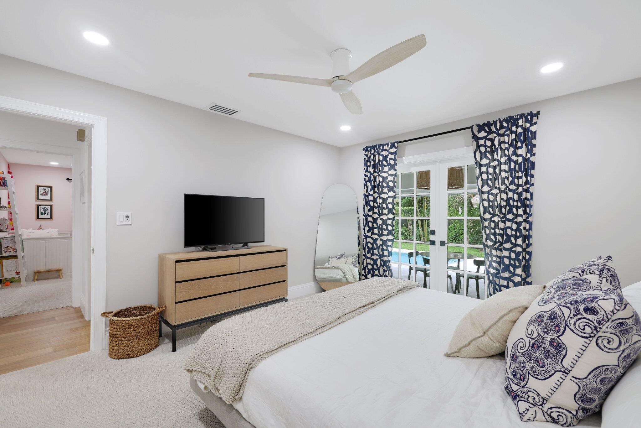 WOODFIELD HUNT CLUB II - Residential