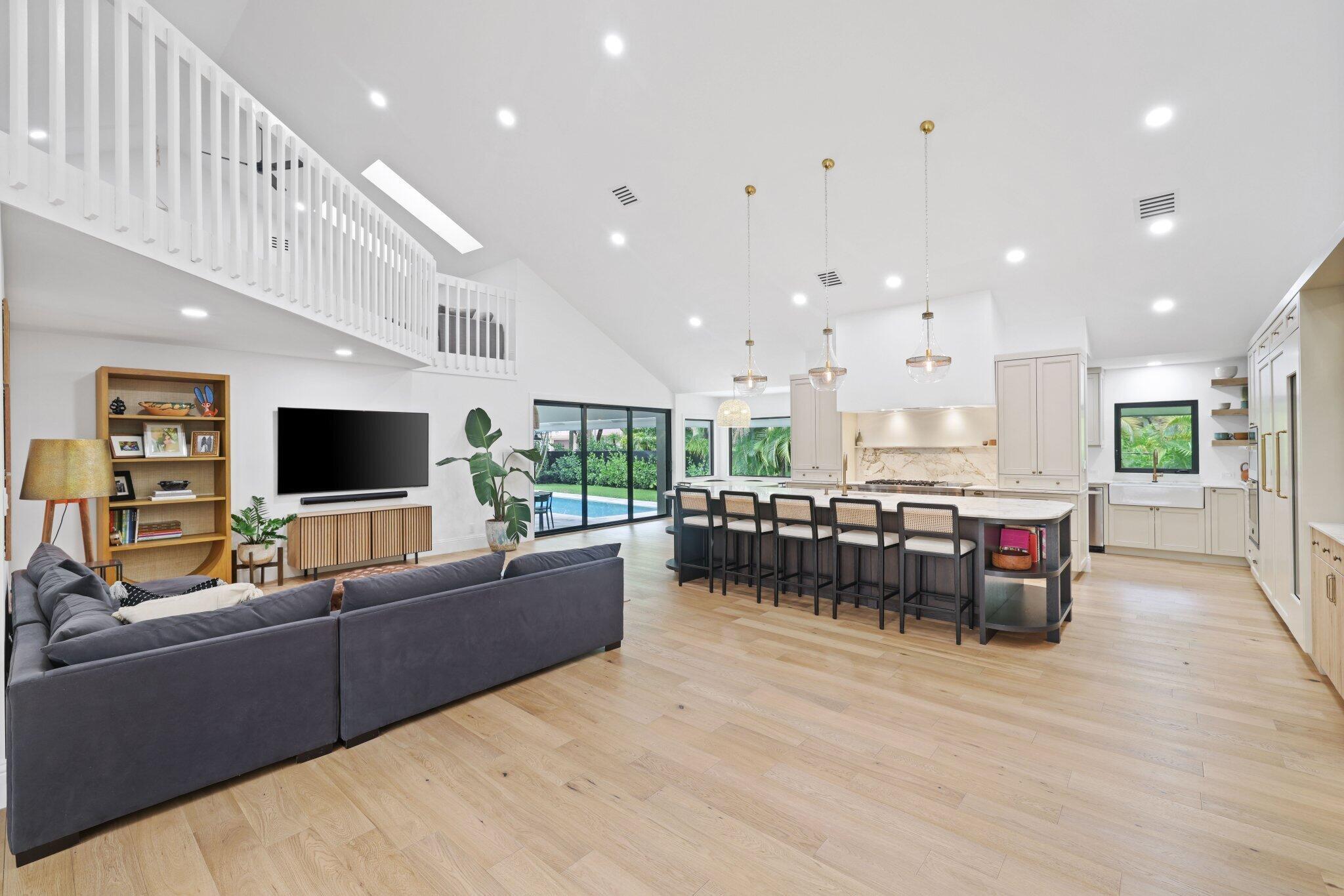 WOODFIELD HUNT CLUB II - Residential