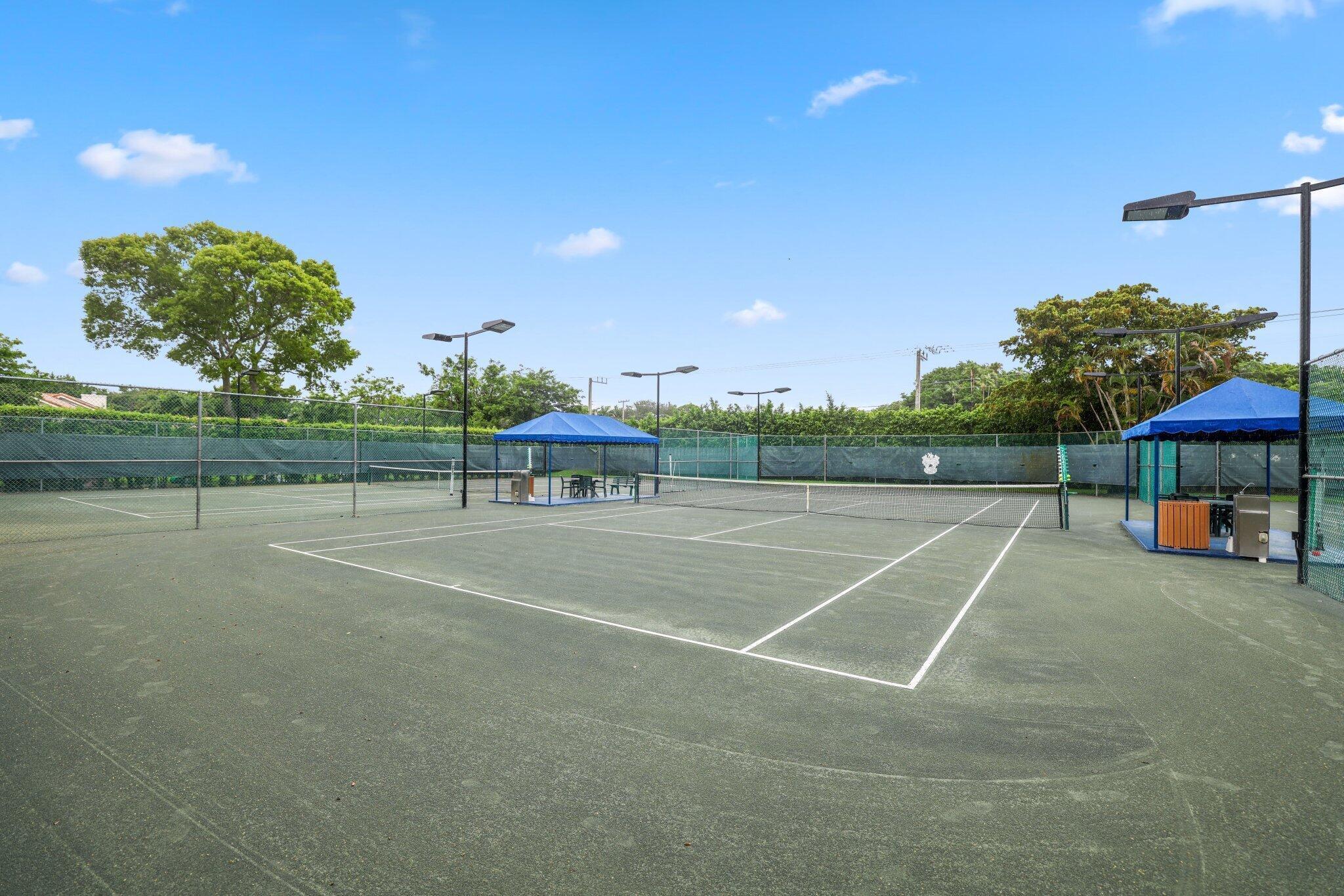 WOODFIELD HUNT CLUB II - Residential
