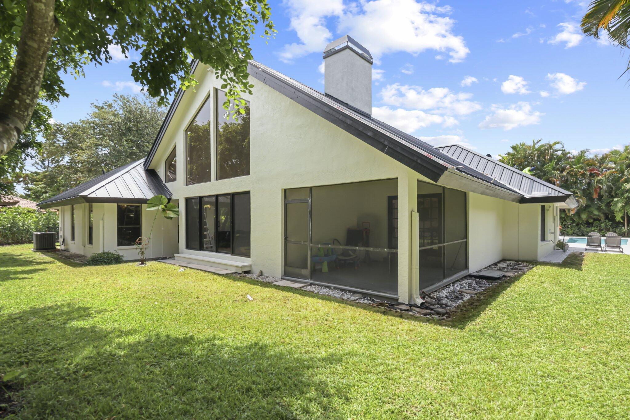 WOODFIELD HUNT CLUB II - Residential