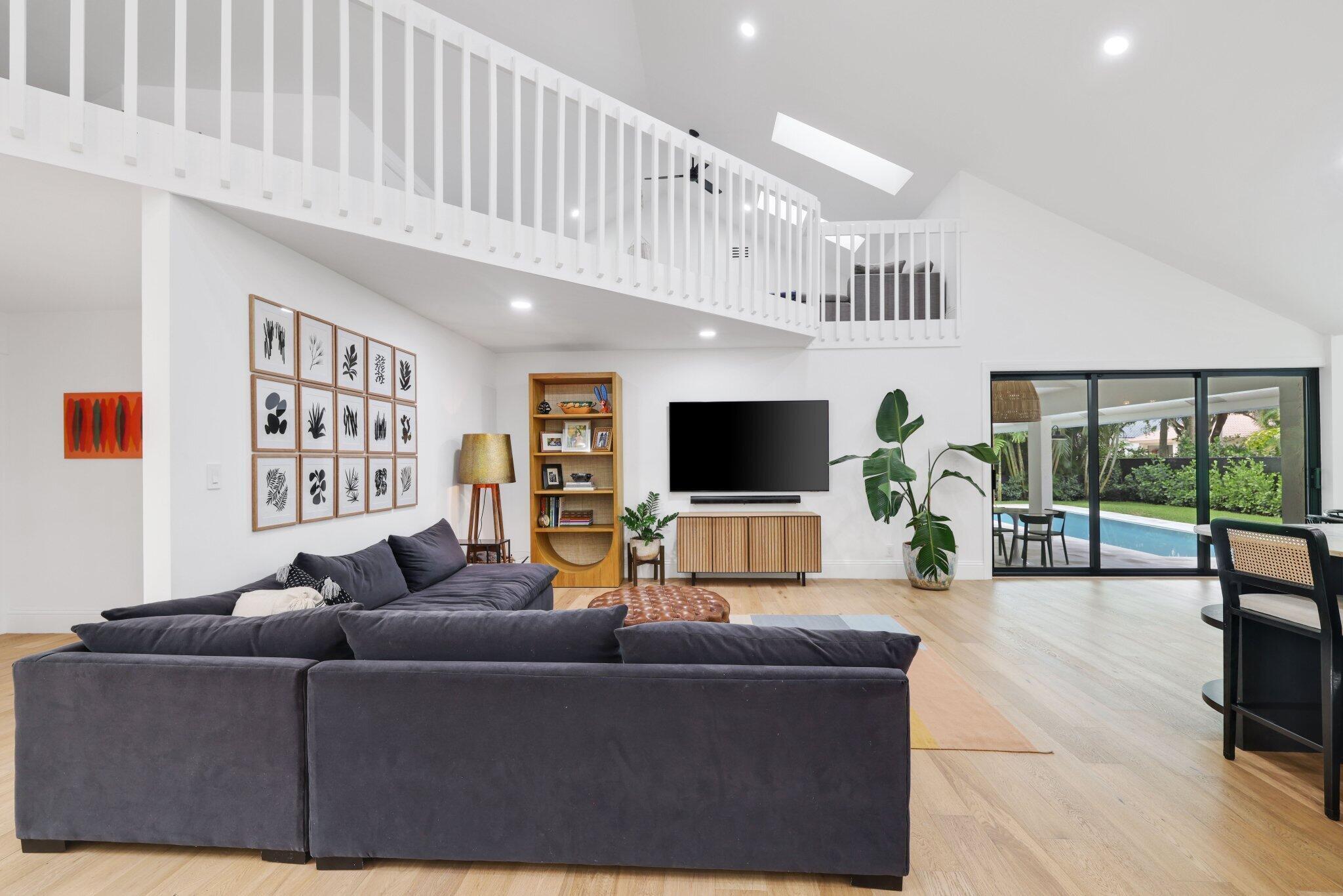 WOODFIELD HUNT CLUB II - Residential