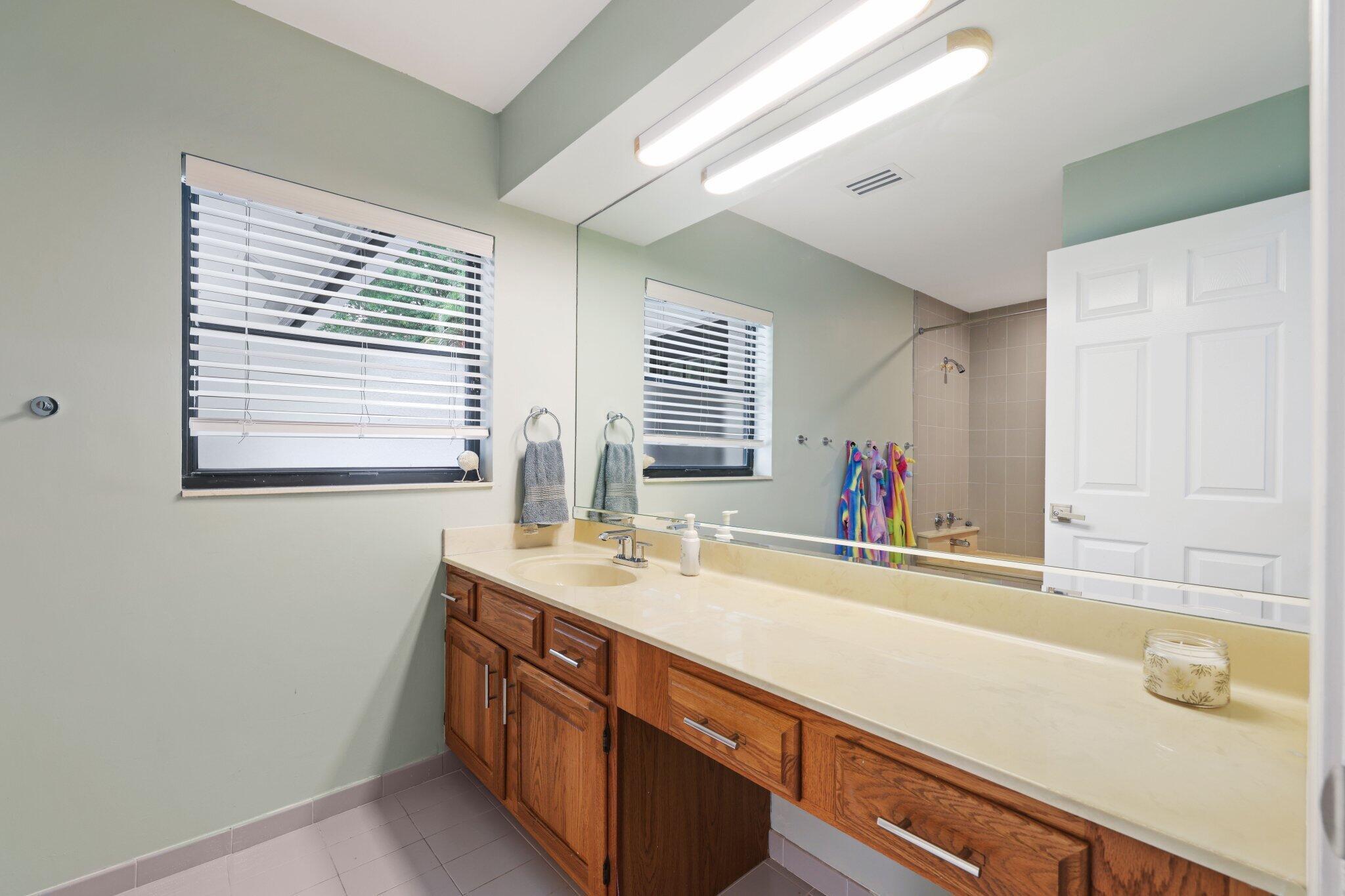 WOODFIELD HUNT CLUB II - Residential