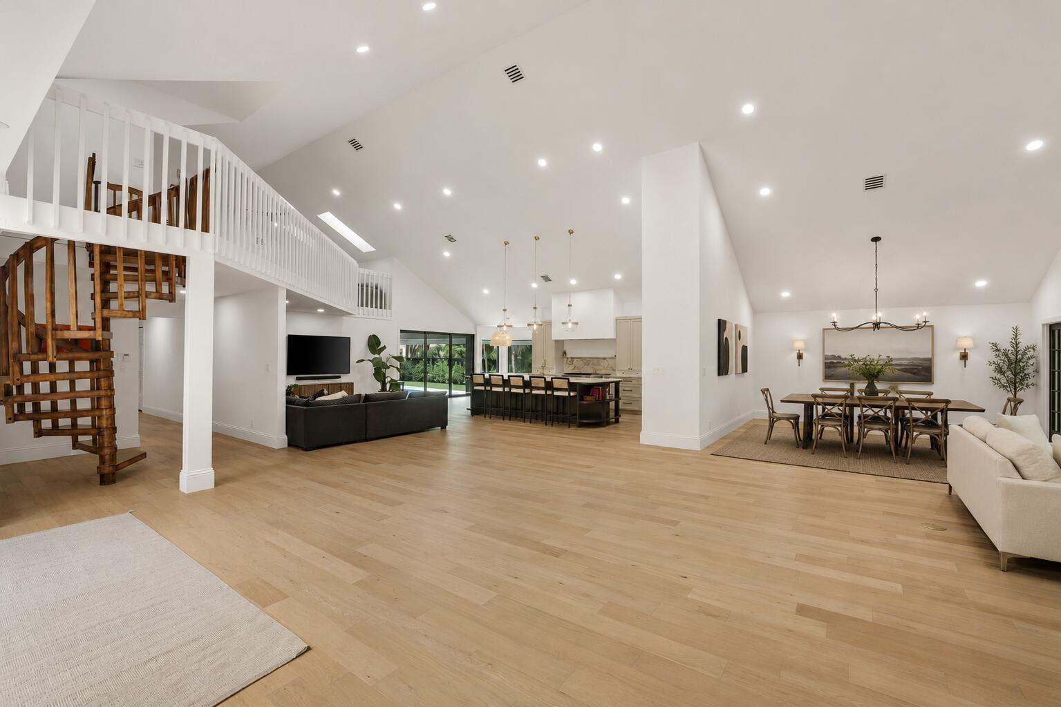 WOODFIELD HUNT CLUB II - Residential