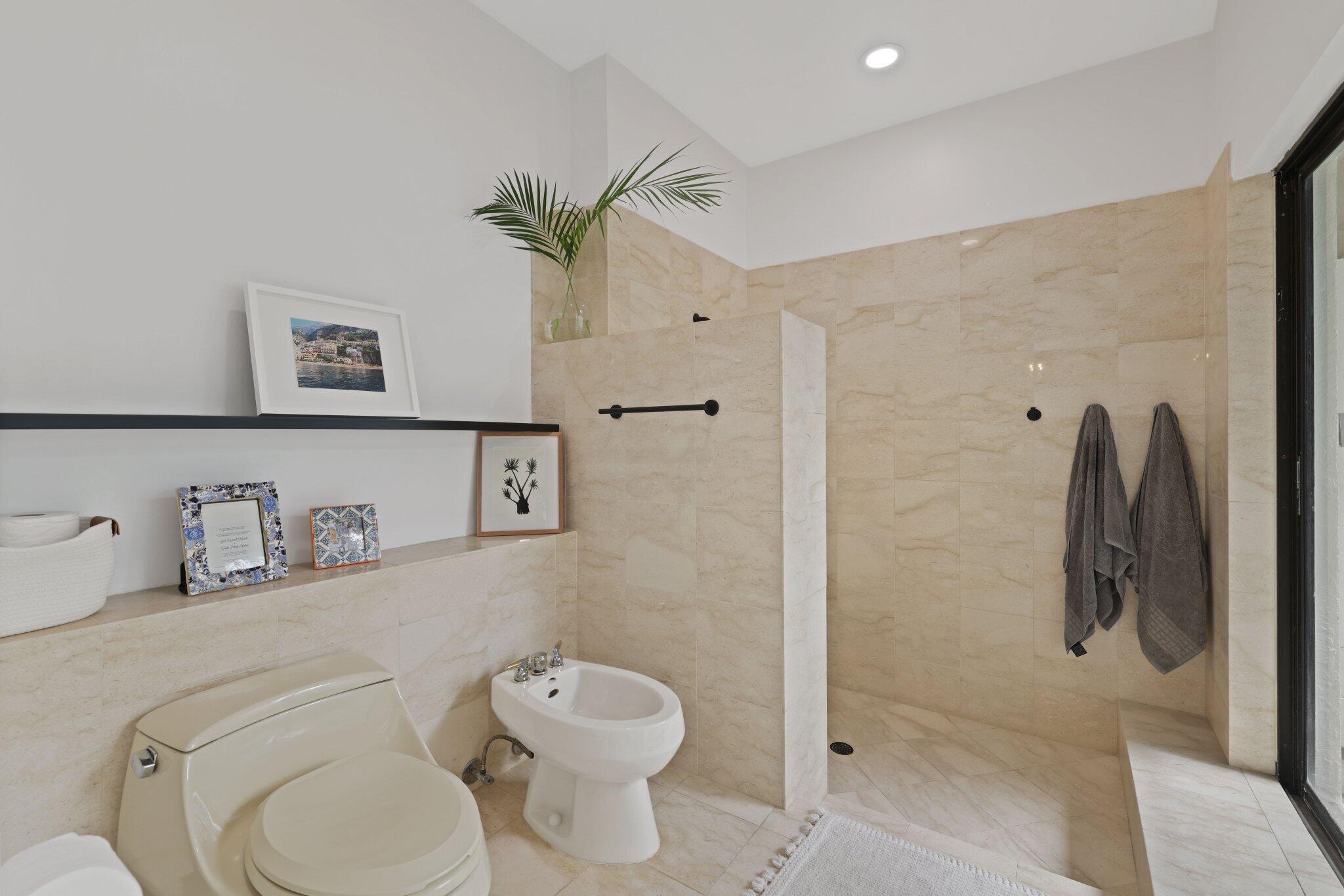 WOODFIELD HUNT CLUB II - Residential